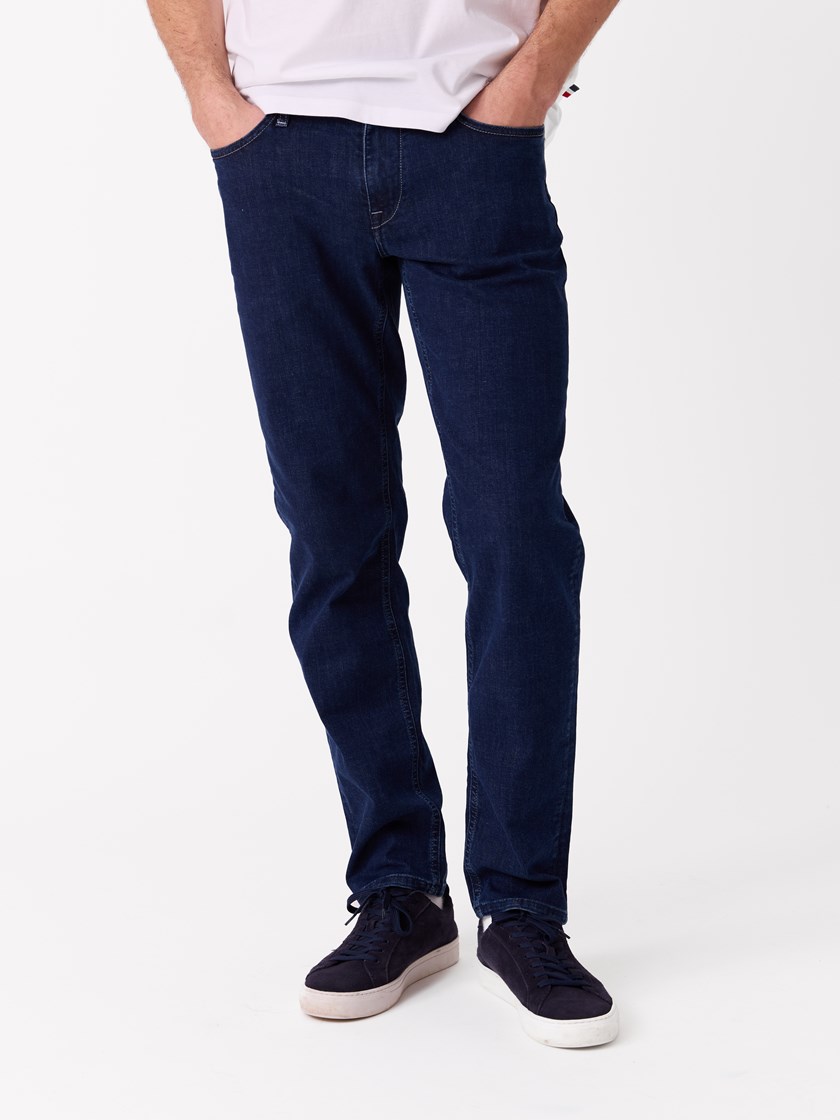 7513356 D05 7051645320278 13_D05_Leroy deep blue stretch D05.jpg_