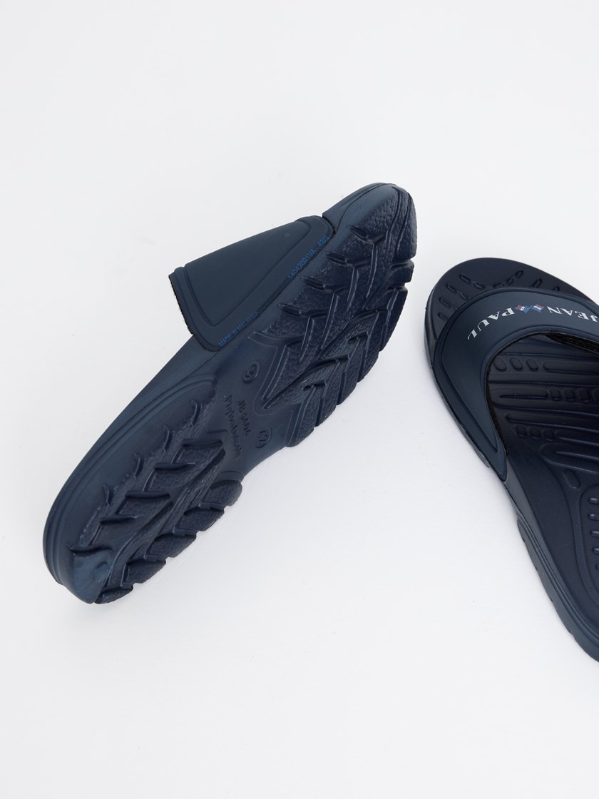 7253653 EM1 7056820009467 4.jpg_