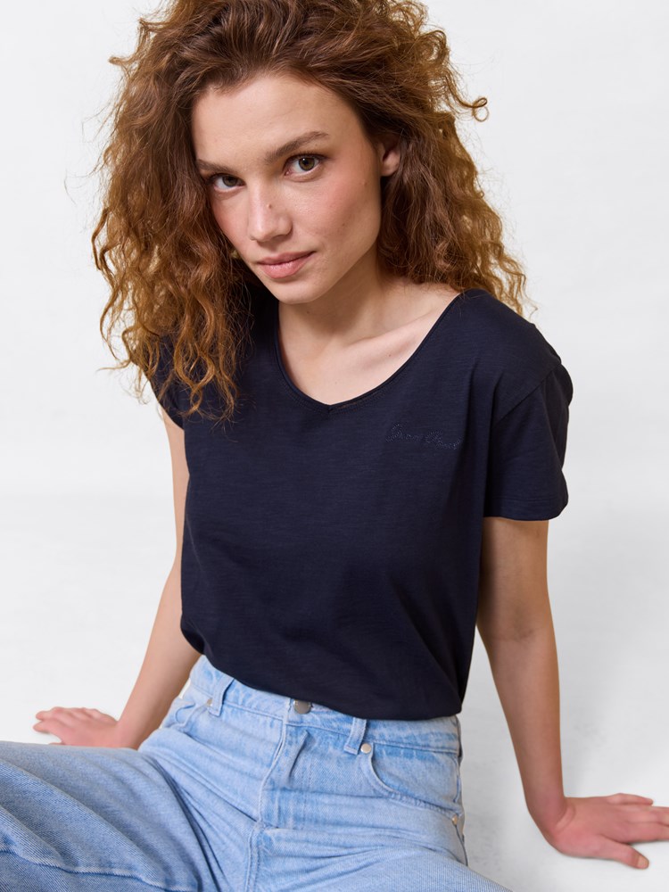 Agnais t-skjorte 7249026_EM6-JEANPAUL-NOS-Modell-Front_27.jpg_