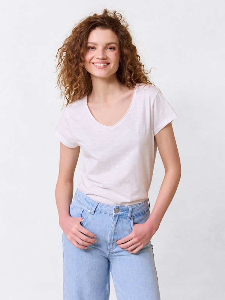 Agnais t-skjorte 7249026_O68-JEANPAUL-NOS-Modell-Front_487_Agnais t-skjorte O68.jpg_