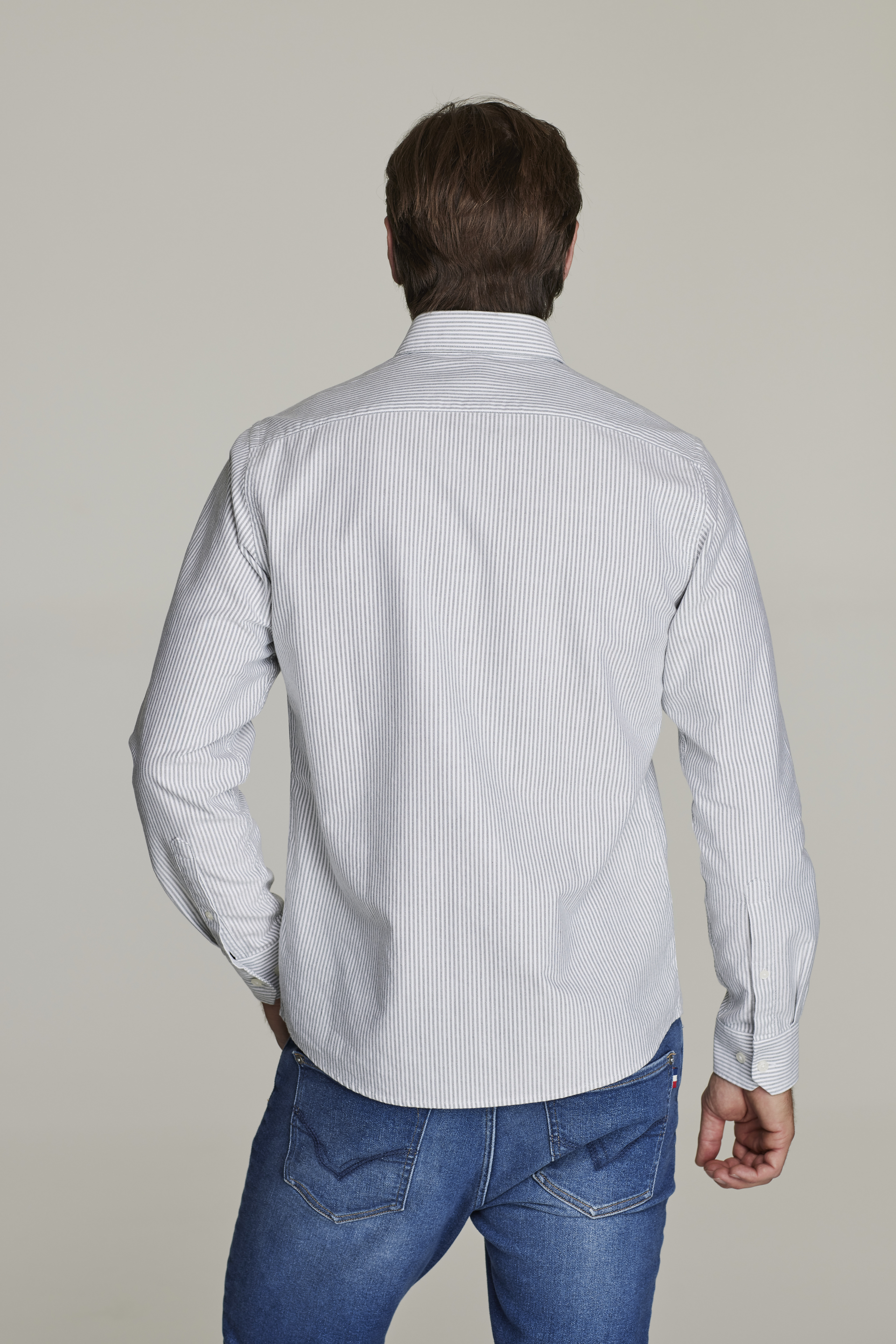 Oxford stripet skjorte - regular fit 7249053_GOH-JEANPAUL-S22-Modell-back_22168.jpg_Back||Back