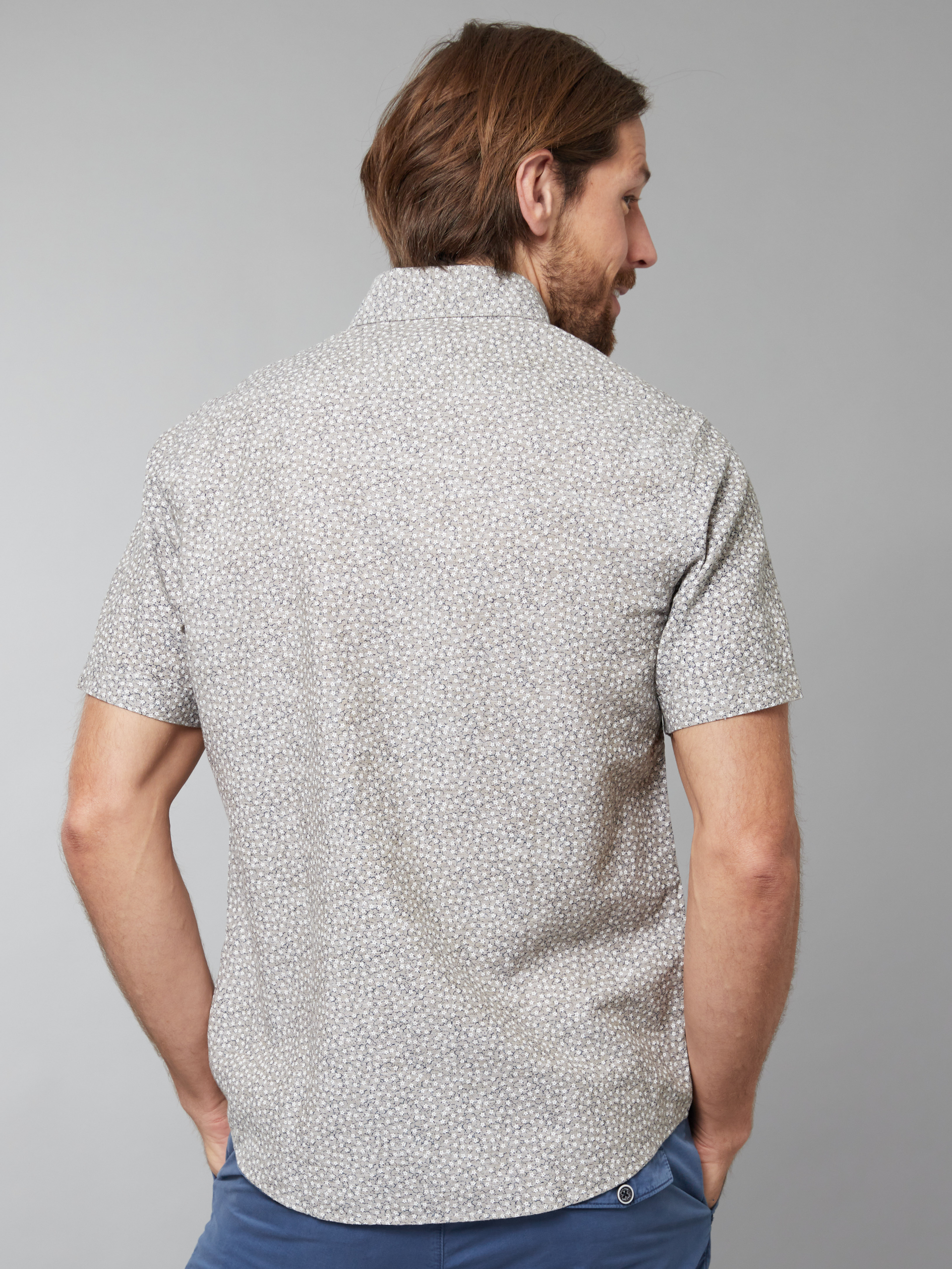 Emanuel linskjorte - regular fit 7249967_GKJ-JEANPAUL-H22-Modell-Back_6194.jpg_