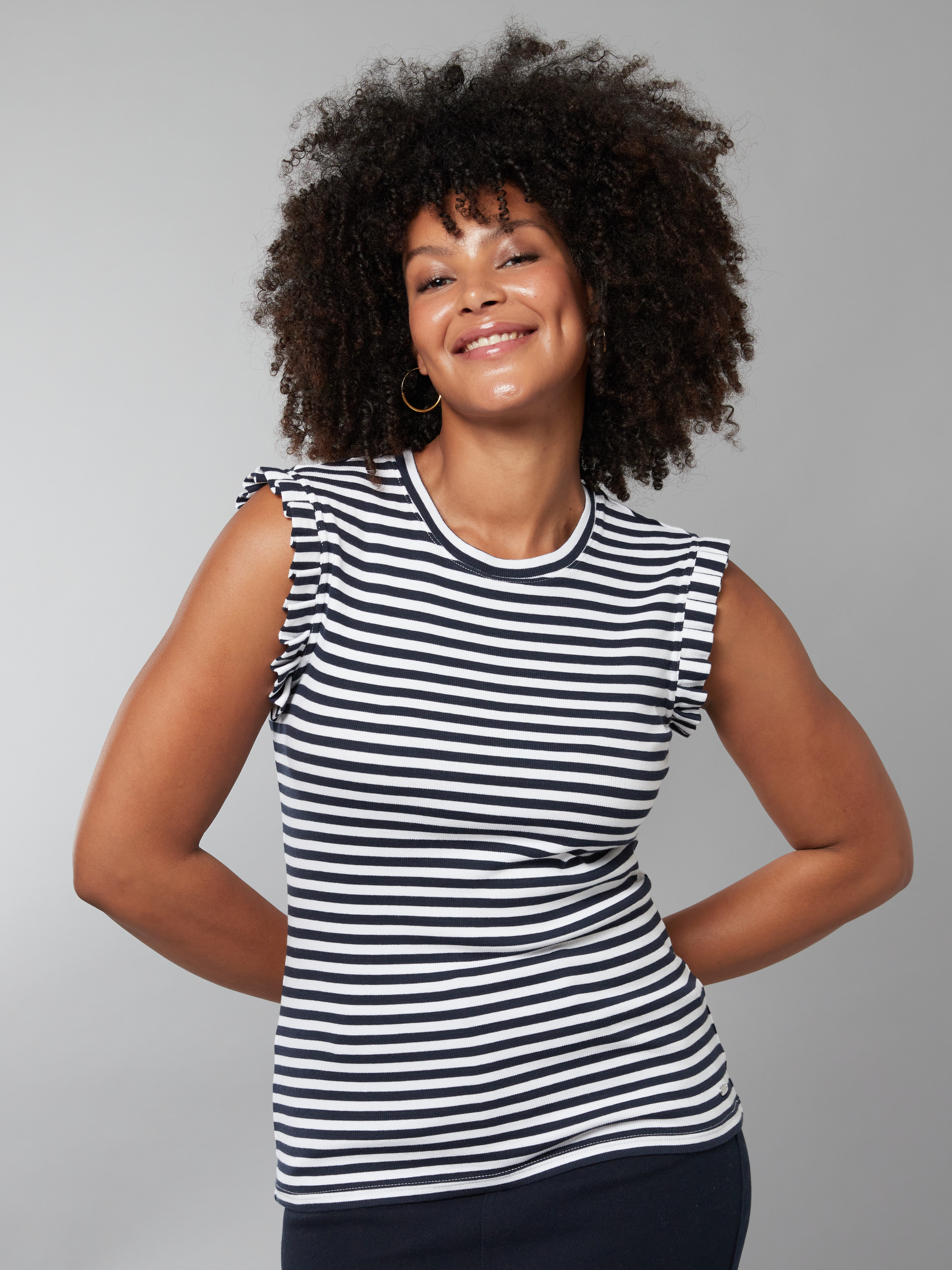 Virginie stripete topp 7250046_EM6-JEANPAUL-H22-Modell-Front_988_Virginie stripete topp EM6_Virginie stripete topp EM6 7250046.jpg_Front||Front