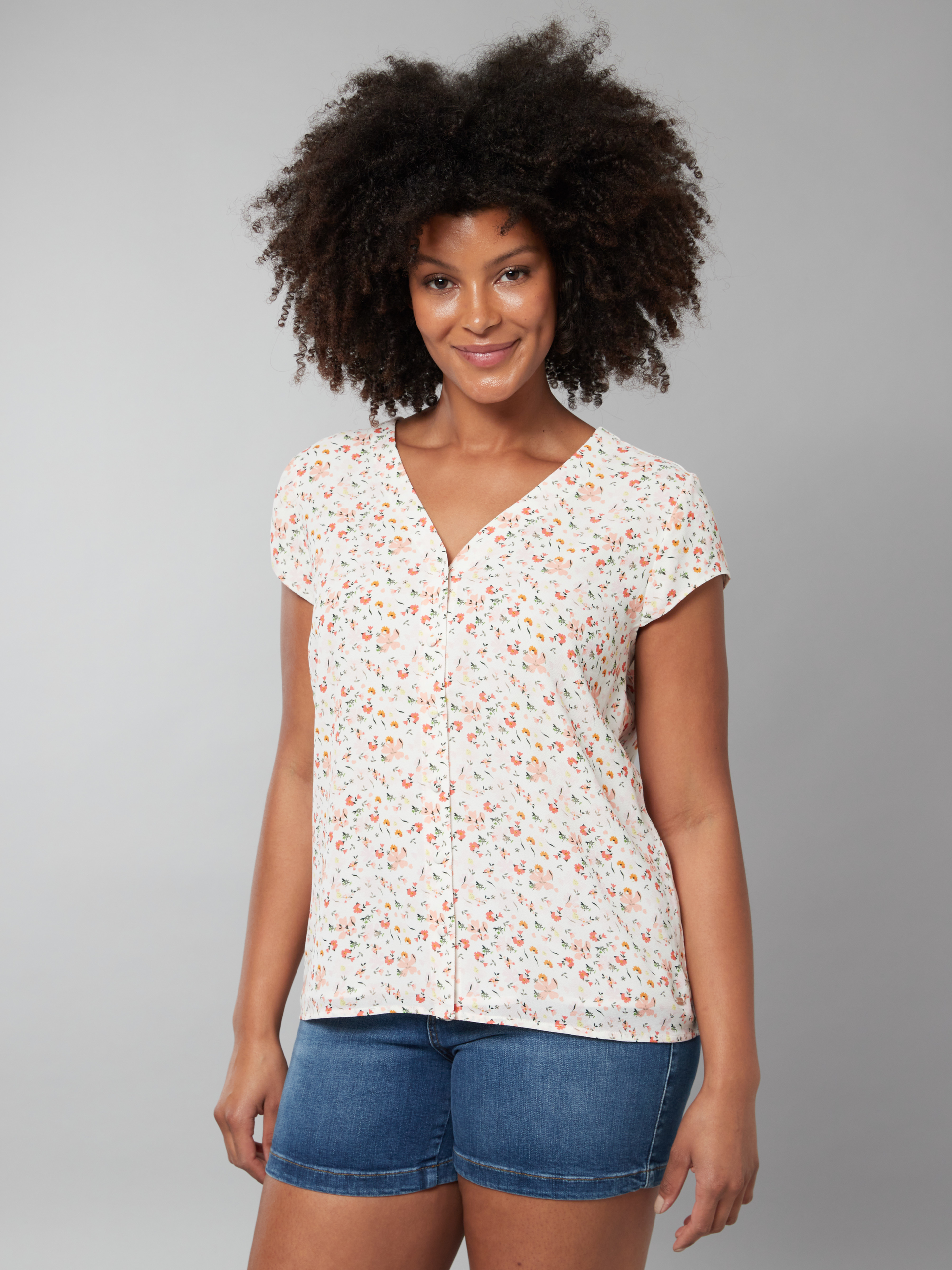 Fia bluse 7250155_MPU-JEANPAUL-H22-Modell-Front_7556_Fia bluse MPU_Fia bluse MPU 7250155.jpg_Front||Front