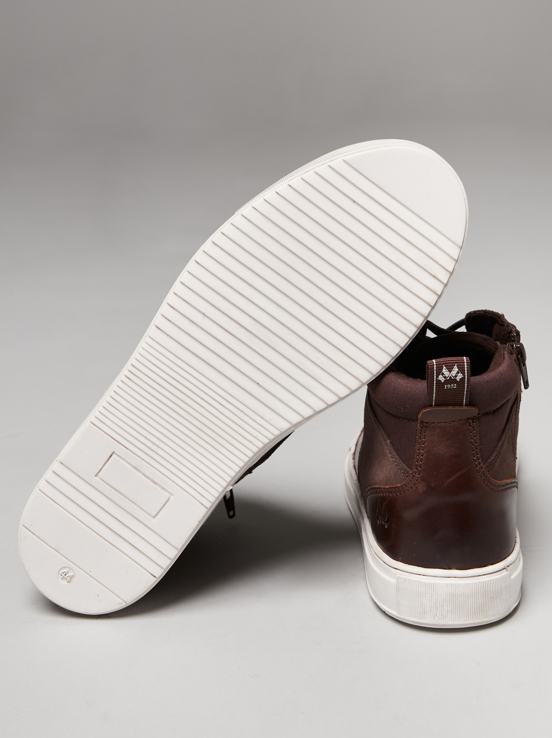 Lambert sneaker 7250839_AP2_Jean Paul_Lambert_A22 (1)_Lambert sneaker AP2.jpg_