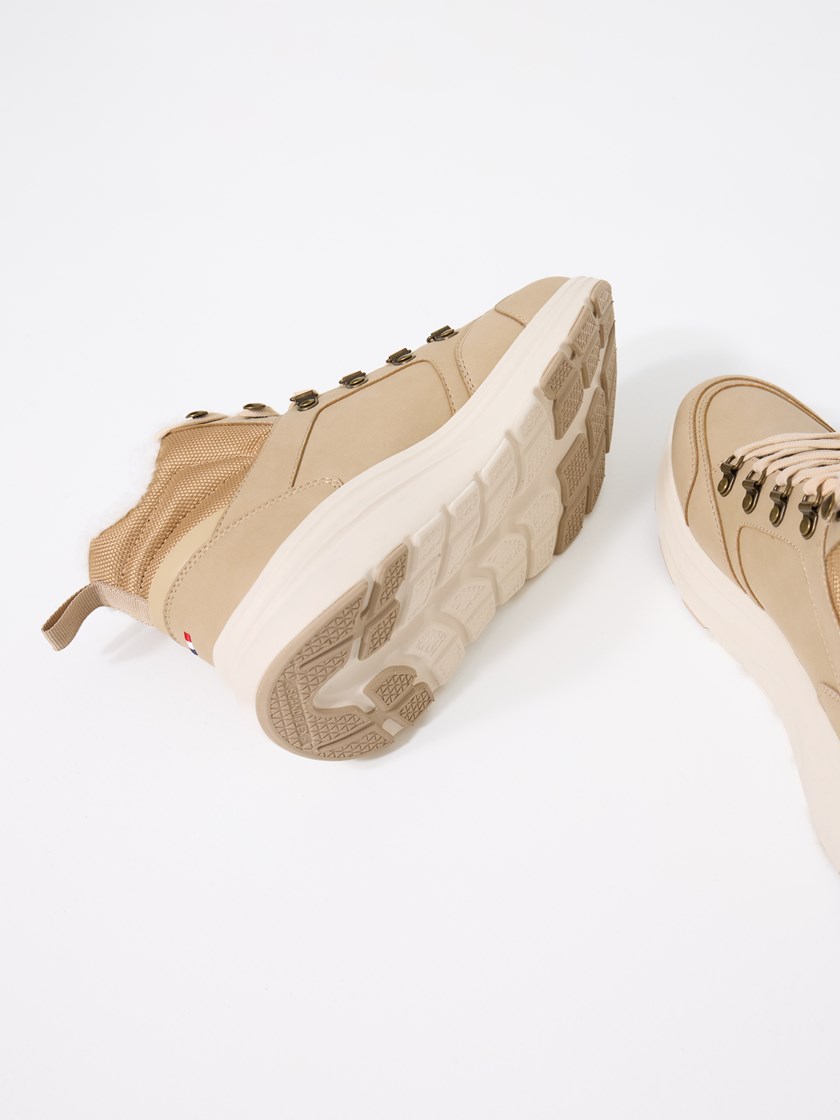 7253270 ADE 7253270_ADE_Jean Paul_Colline Vintersko_A25 (4)_Colline Vintersko ADE.jpg_