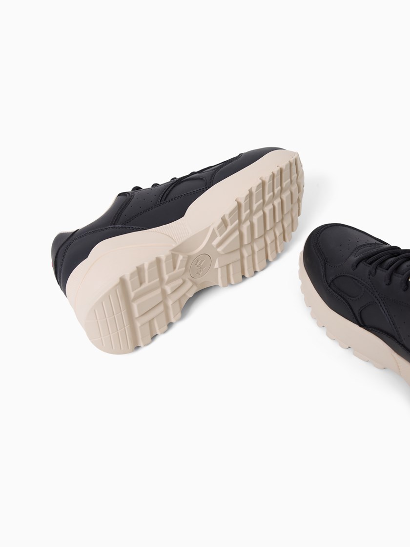 7253819 ID2 7253819_ID2_JeanPaul_Astro Sneakers_H26 (4)_Astro Sneakers ID2.jpg_