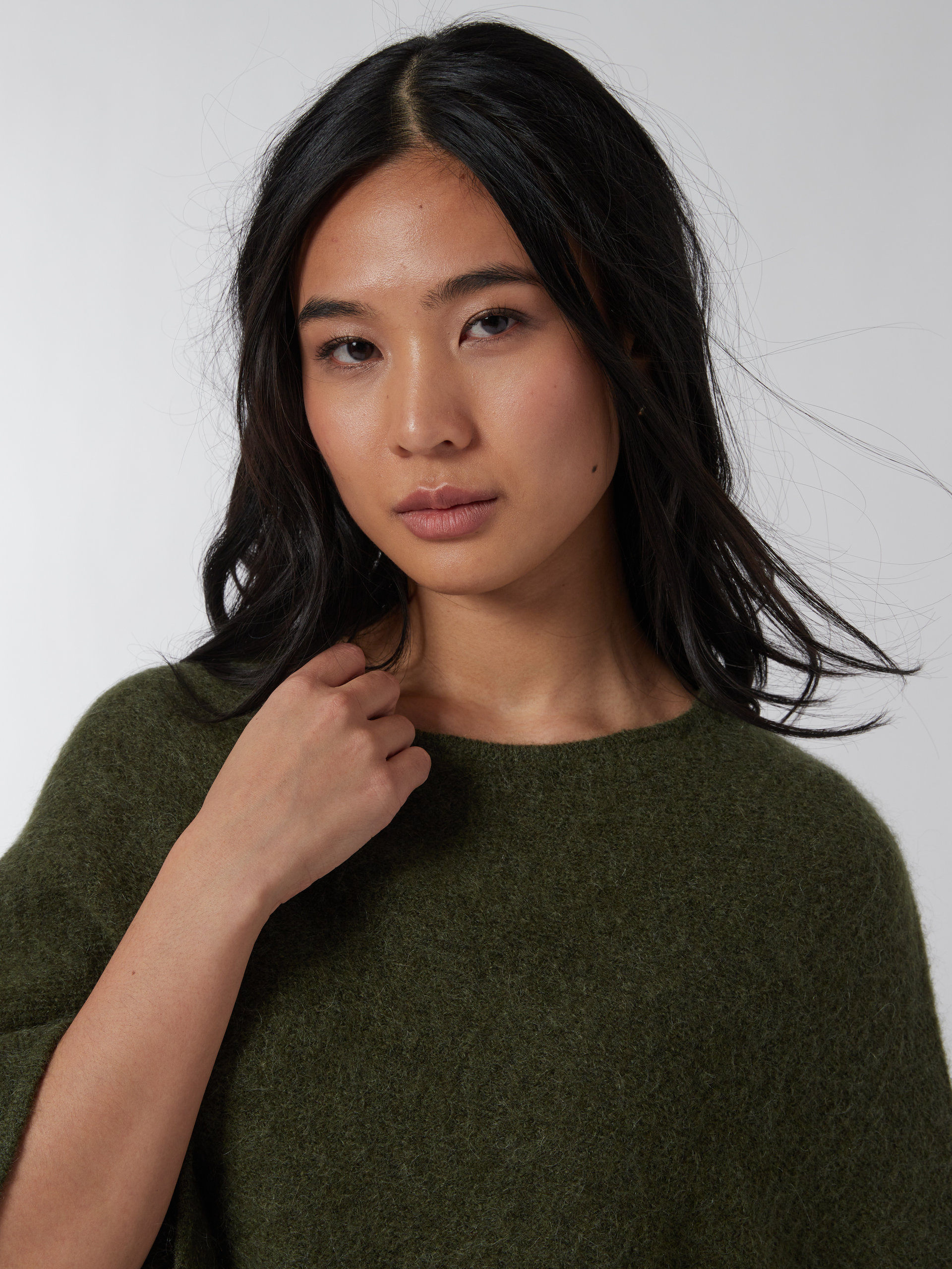 Lotty poncho 7500265_GTD-JEANPAUL-A22-Modell-Front_2654_Lotty poncho GTD_Lotty poncho GTD 7500265.jpg_Front||Front