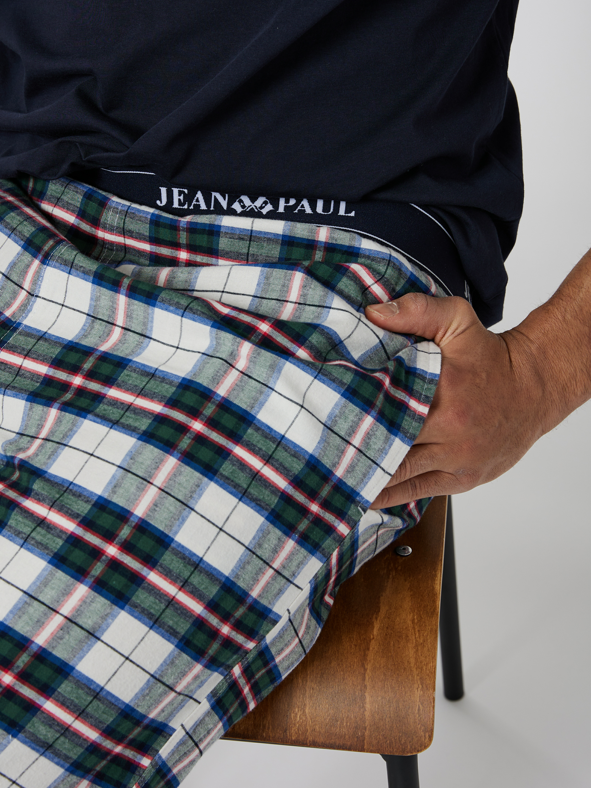 Jeannot pysjamas 7500566_O79-JEANPAUL-W22-Modell-Front_376_Jeannot pysjamas O79.jpg_Front||Front