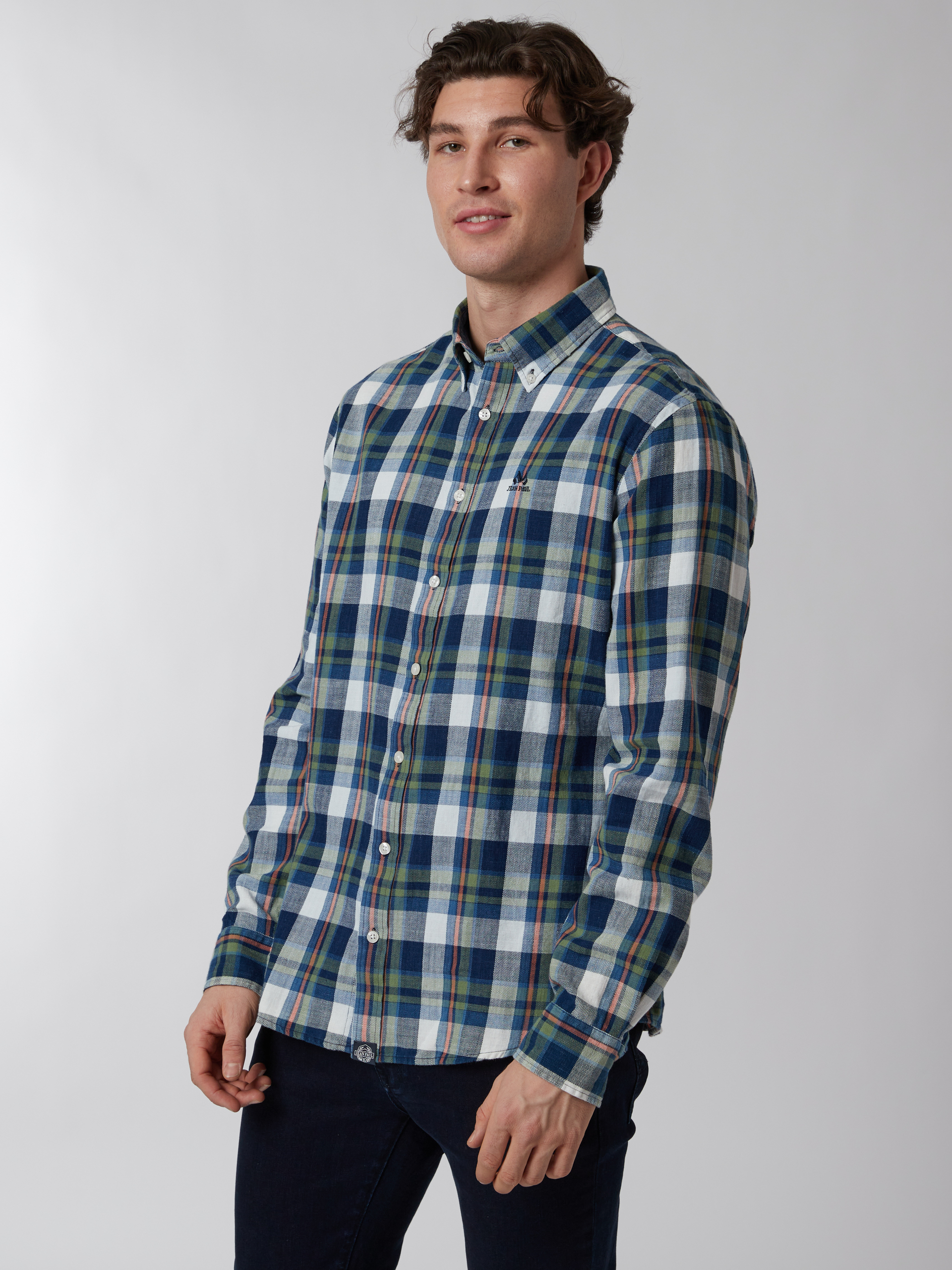 Indigo rutet skjorte - regular fit 7500940_EGU-JEANPAUL-A22-Modell-Front_6924_Indigo rutet skjorte - regular fit EGU.jpg_Front||Front