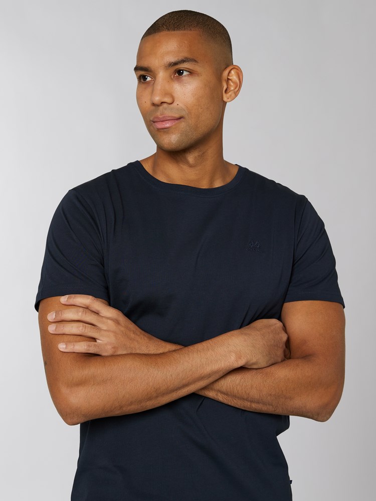 Eliot T-Skjorte 7502223_EM6_Jean Paul_2PAK Tee_NOOS (2)_Eliot T-Skjorte EM6.jpg_