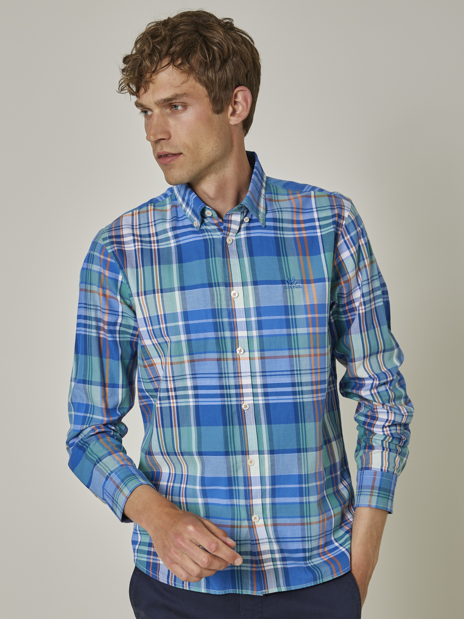 Russel Skjorte - Regular fit 7502463_GKX-JEANPAUL-S23-Modell-Front_9335_Russel Skjorte - Regular fit GKX.jpg_Front||Front