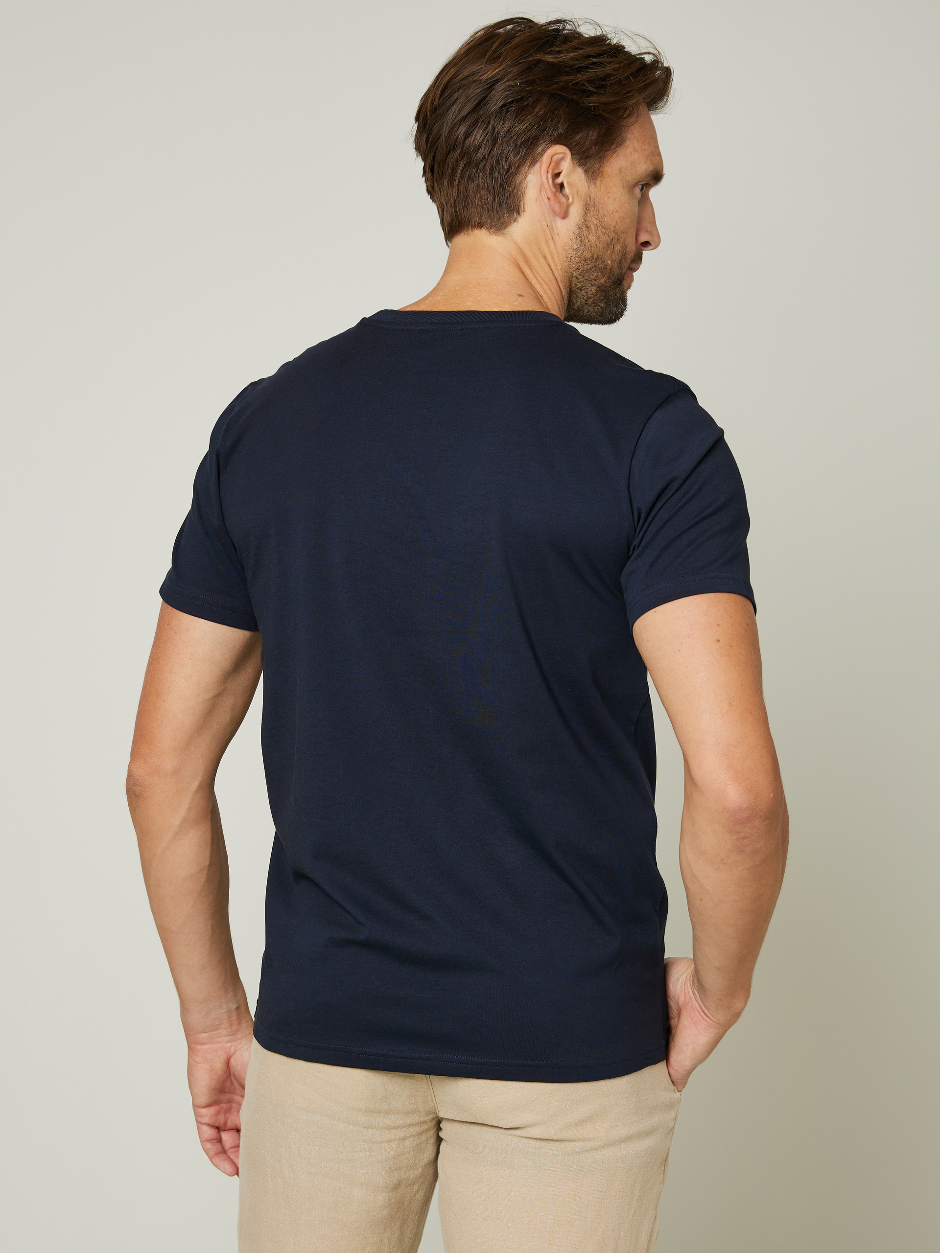 Isak t-skjorte 7503547_EM6-JEANPAUL-H23-Front_1850_Isak t-skjorte EM6.jpg_Front||Front