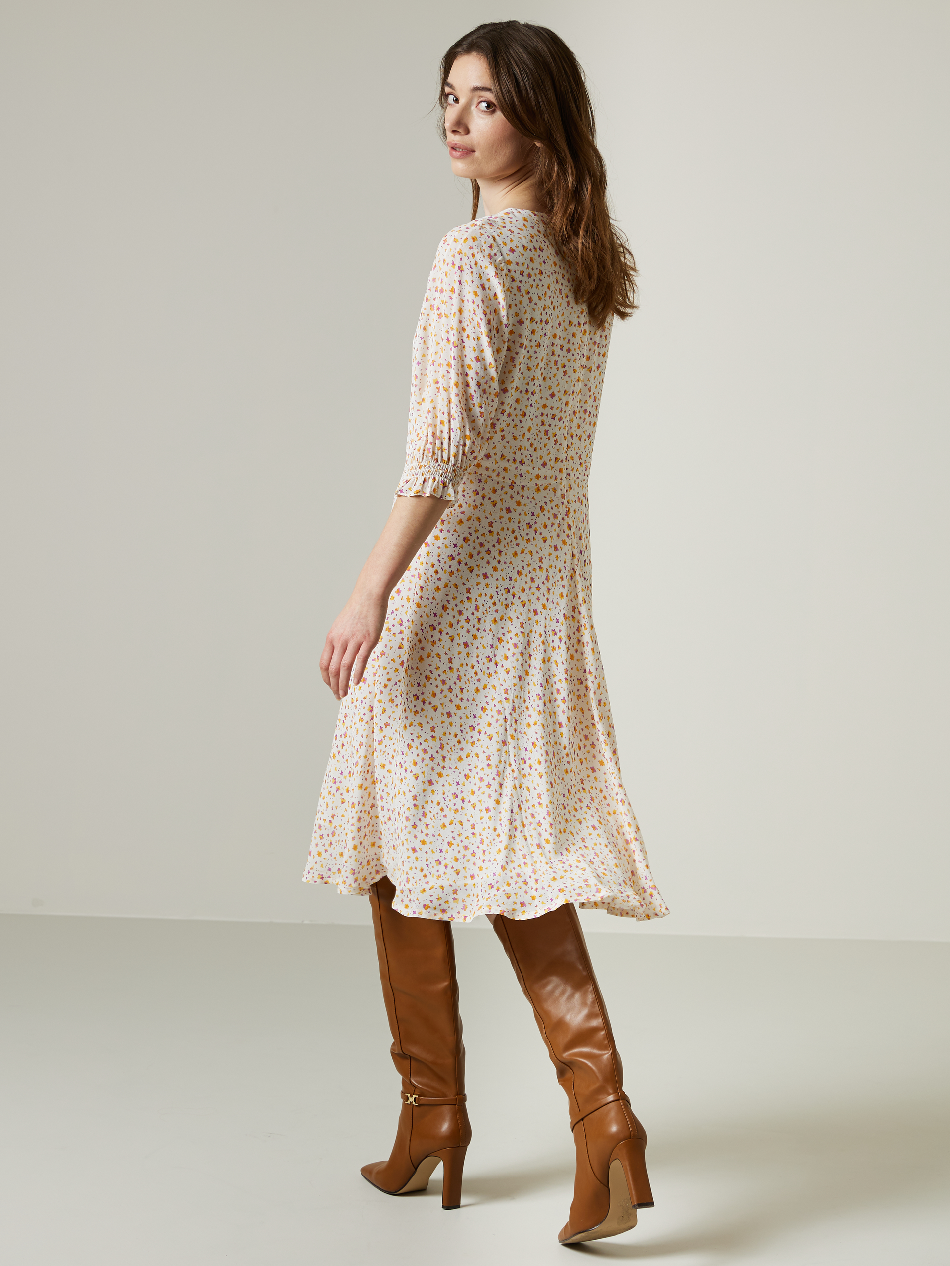 Fia kjole 7503595_O79-JEANPAUL-A23-Modell-Front_6618_Fia kjole O79_Fia kjole O79 7503595.jpg_Front||Front