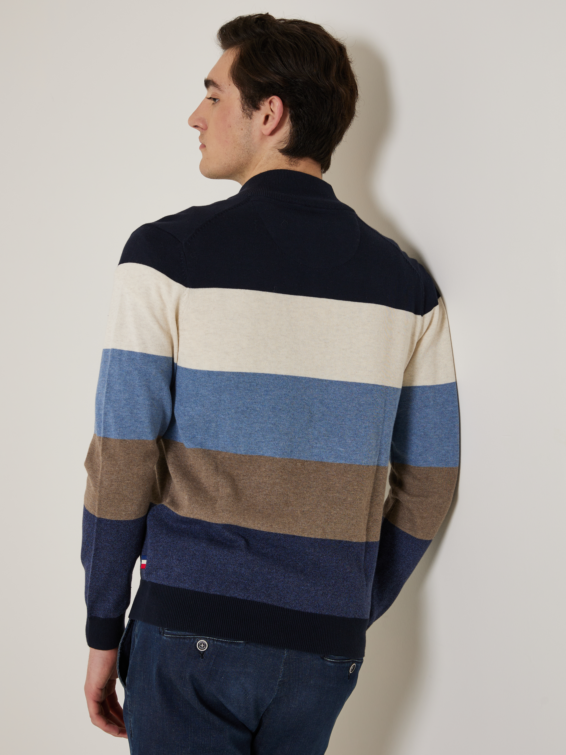 Gerard stripet cardigan 7503960_EM6-JEANPAUL-A23-Modell-Front_3033_Gerard stripet cardigan EM6.jpg_Front||Front