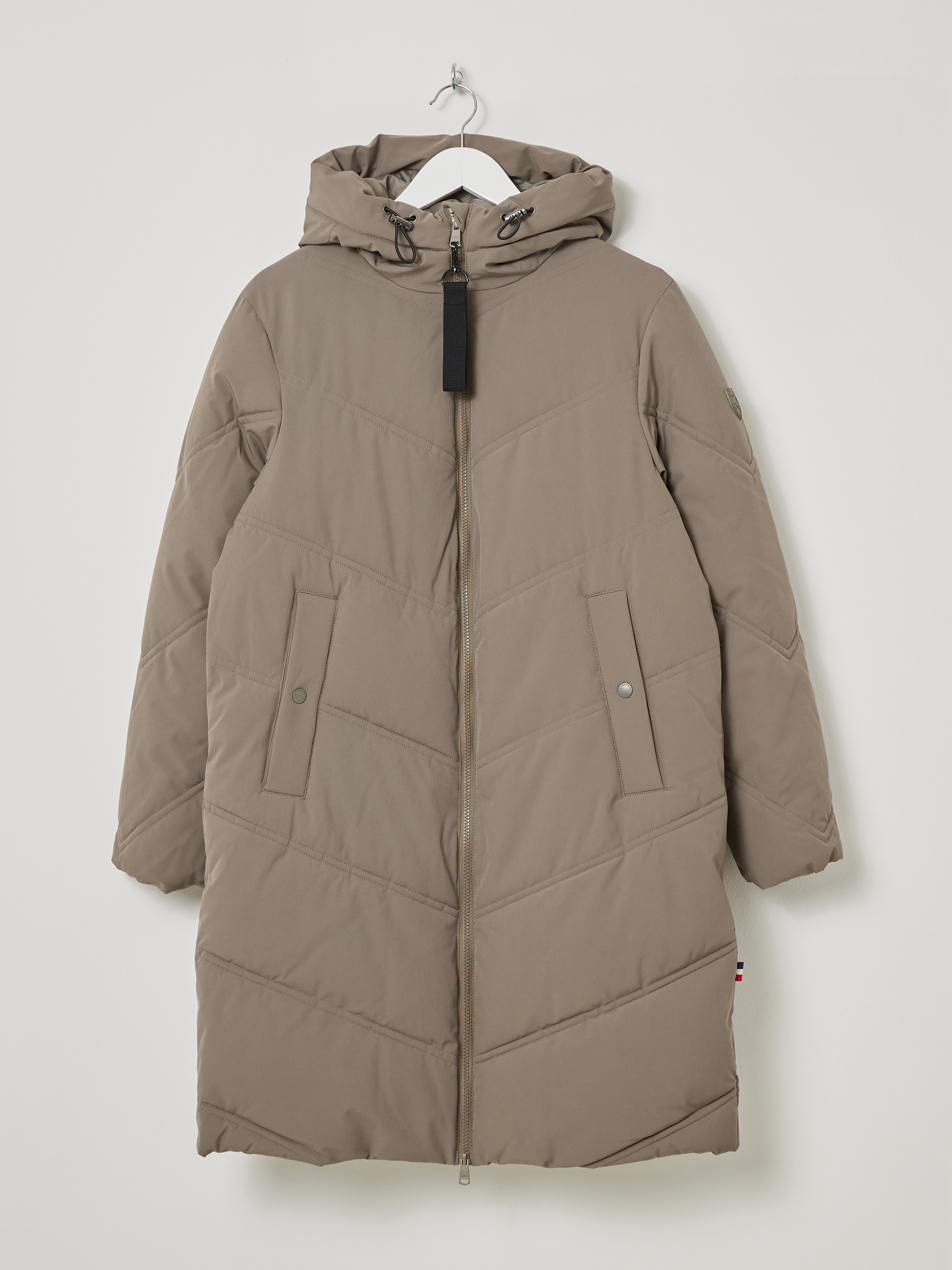Etienne kåpe 7504049_AFQ-JEANPAUL-A23-Front_3272_Etienne kåpe AFQ_Etienne kåpe AFQ 7504049.jpg_Front||Front