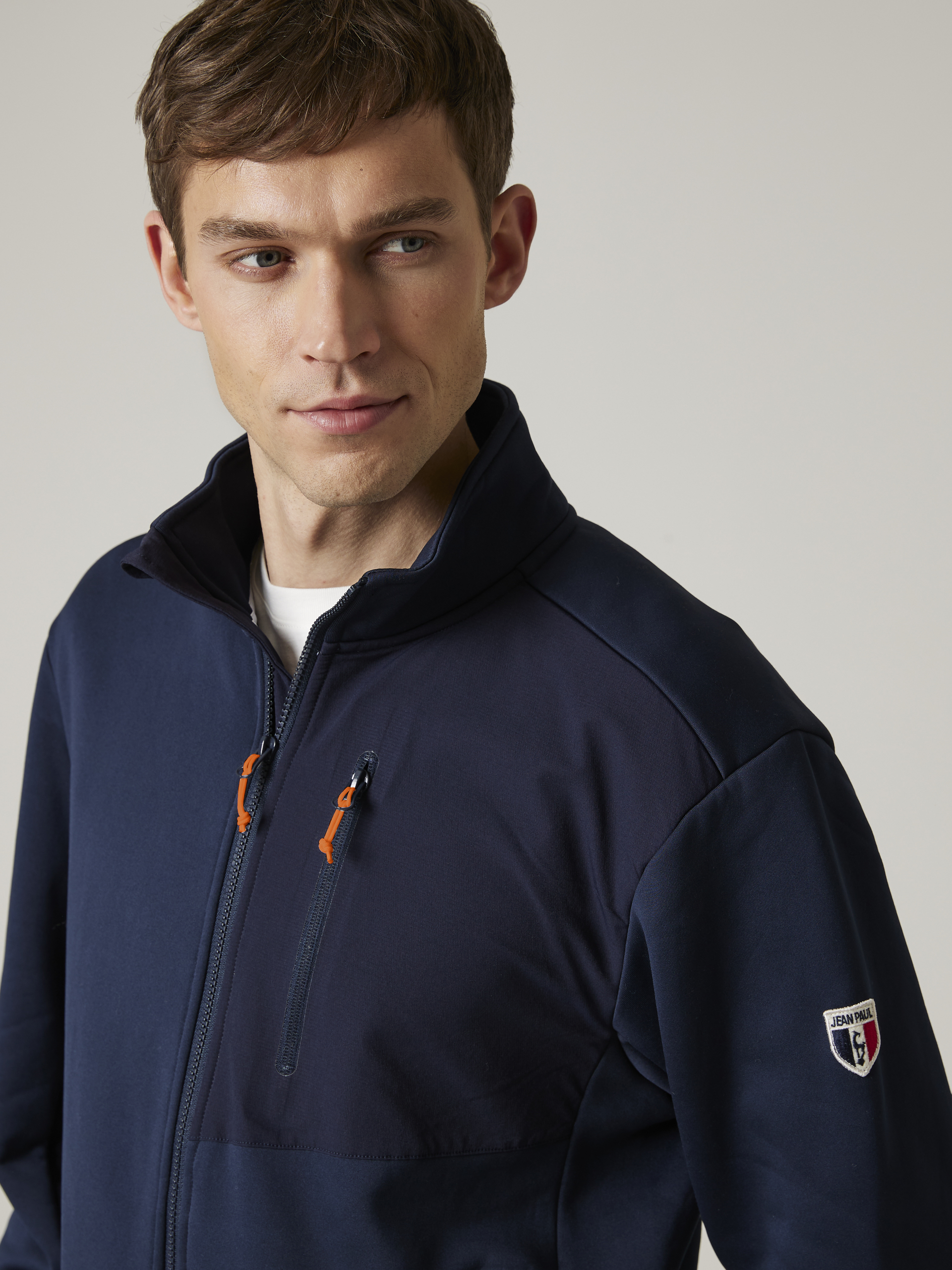 Sylvestre jakke 7504189_EM6-JEANPAUL-A23-Modell-Front_6715_oransje_Sylvestre jakke EM6.jpg_