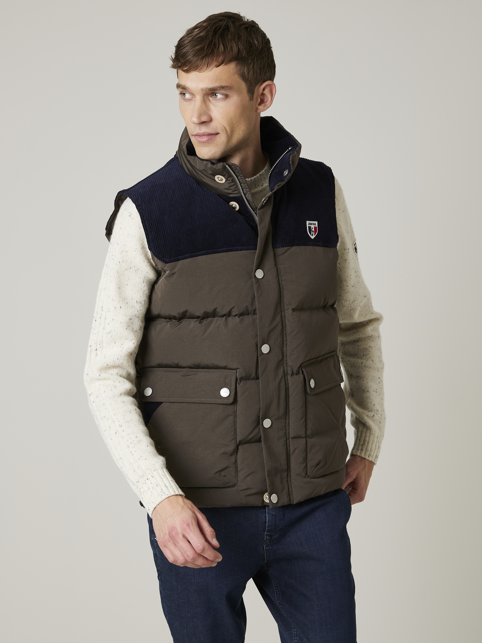 Neil dunvest 7504283_AIE-JEANPAUL-A23-Modell-Front_2128_Neil dunvest AIE.jpg_Front||Front