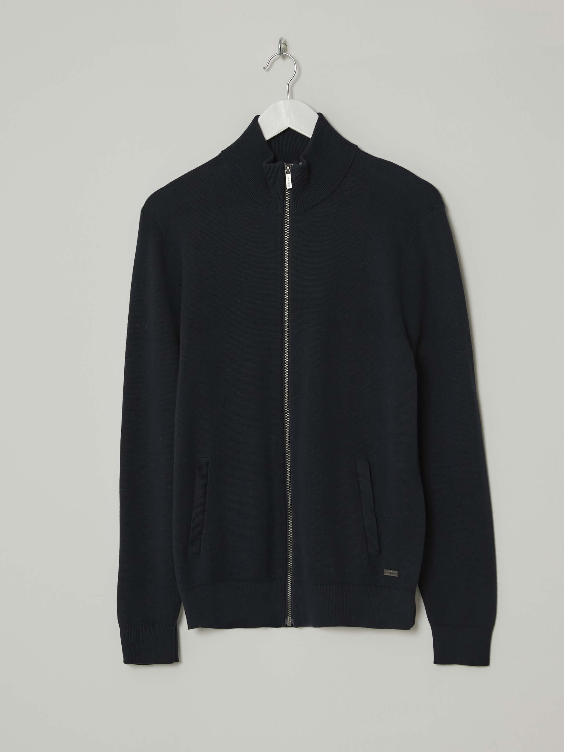 Piccard cardigan 7504362_EM6-JEANPAUL-A23-Front_6741_Piccard cardigan.jpg_Front||Front