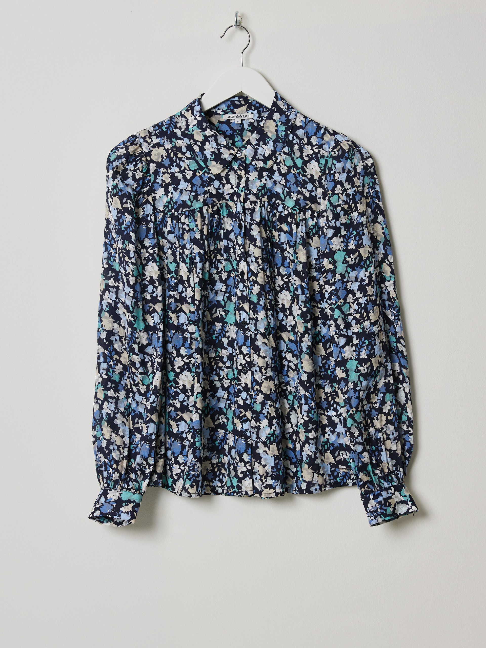 Annika bluse 7505227_EBR-JEANPAUL-W23-Front_7563_Annika bluse EBR_Annika bluse EBR 7505227.jpg_Front||Front
