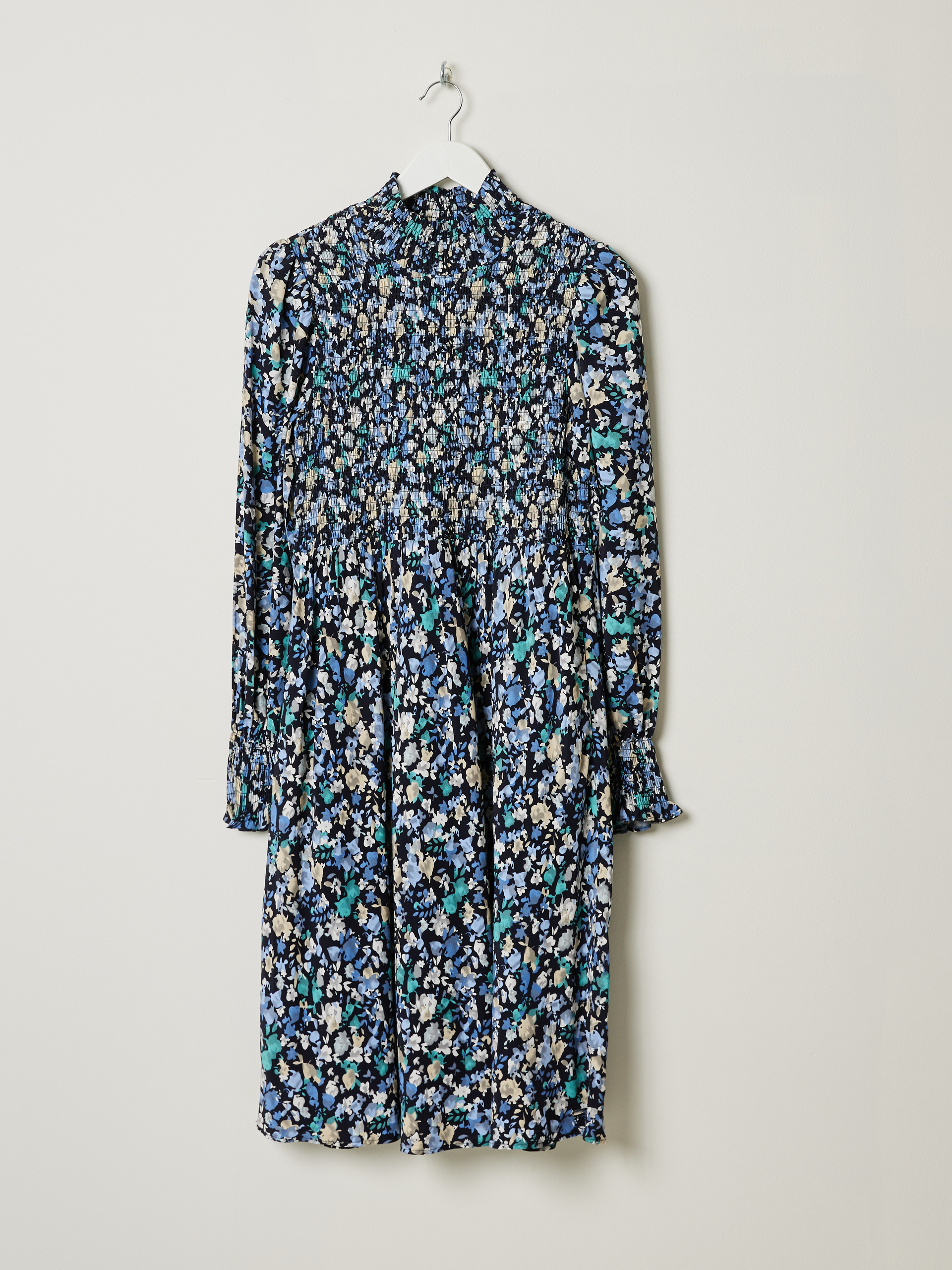 Annika kjole 7505228_EBR-JEANPAUL-W23-Front_9432_Annika kjole EBR 7505228.jpg_Front||Front