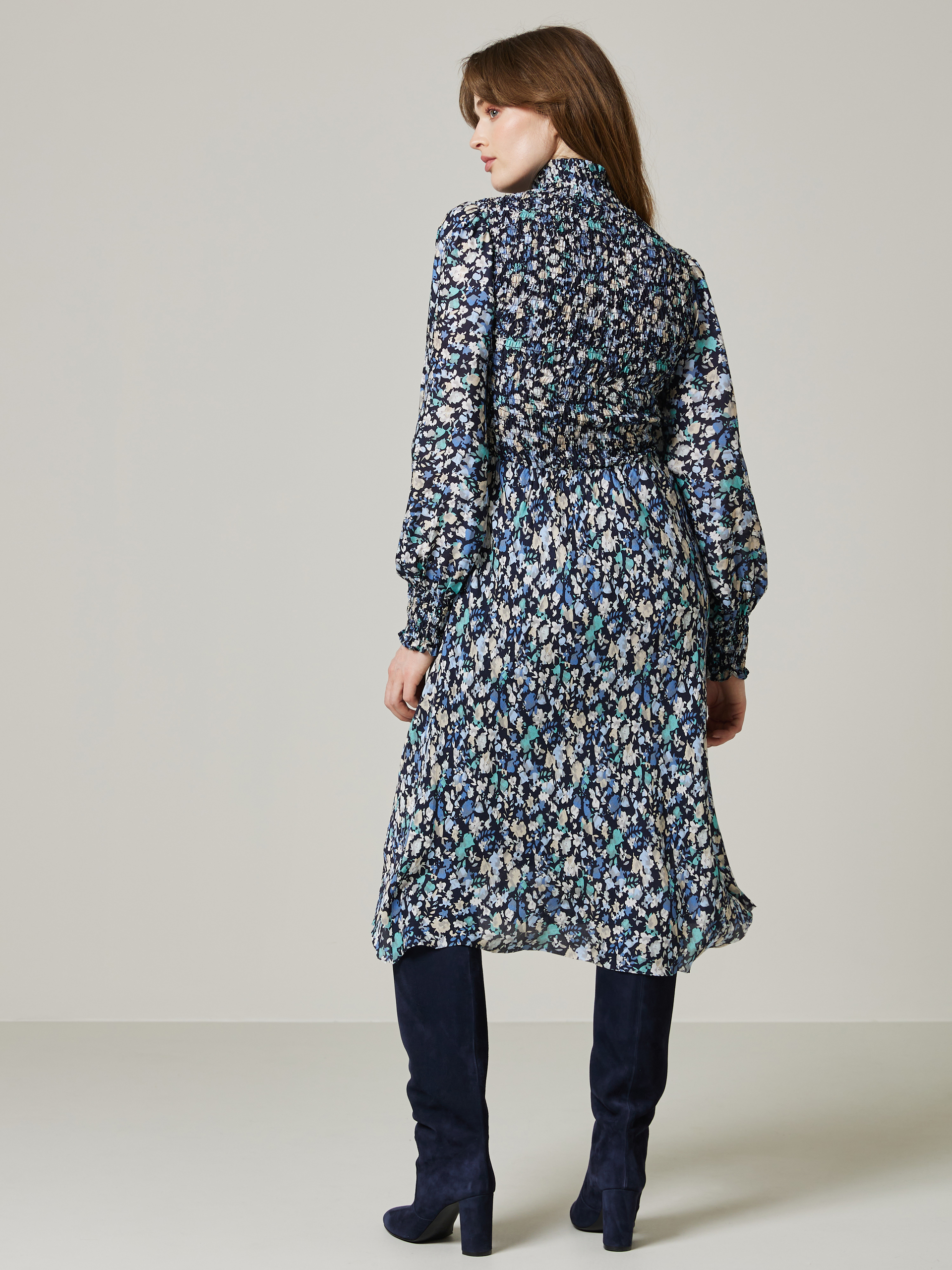 Annika kjole 7505228_EBR-JEANPAUL-W23-Modell-Front_8016_Annika kjole EBR 7505228.jpg_Front||Front