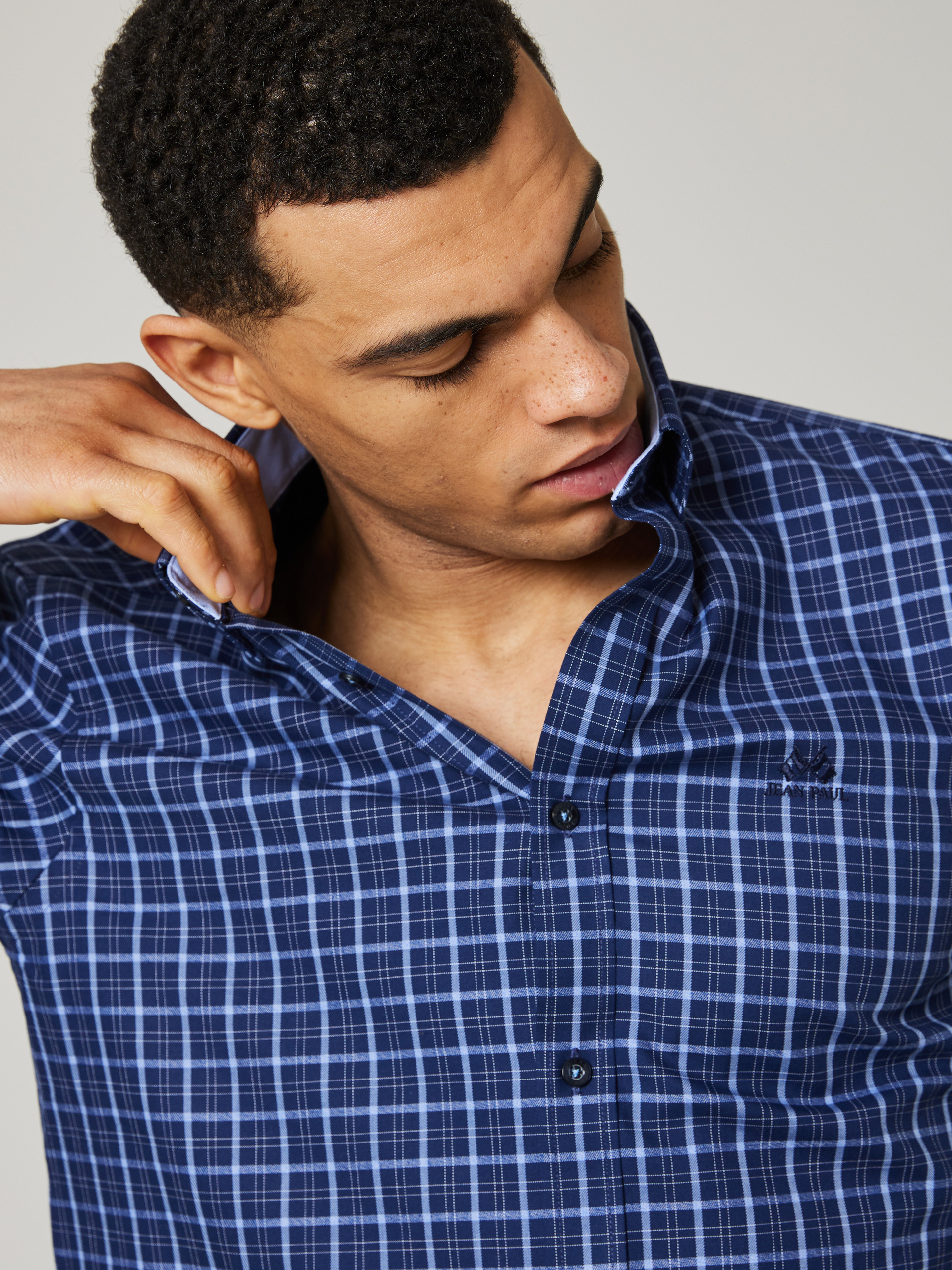 Jasper skjorte - Regular fit 7505261_EGG-JEANPAUL-W23-Modell-Front_527_Jasper skjorte - Regular fit EGG.jpg_Front||Front