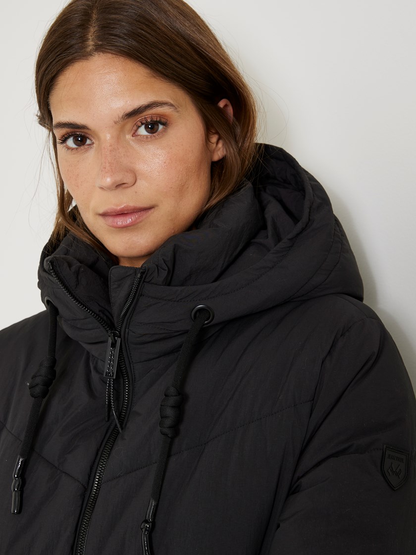 7505389 ID2 7505389_ID2-JEANPAUL-A23-Front_2285_Satelite kåpe_Satelite kåpe ID2_Satelite kåpe ID2 7505389.jpg_Front||Front