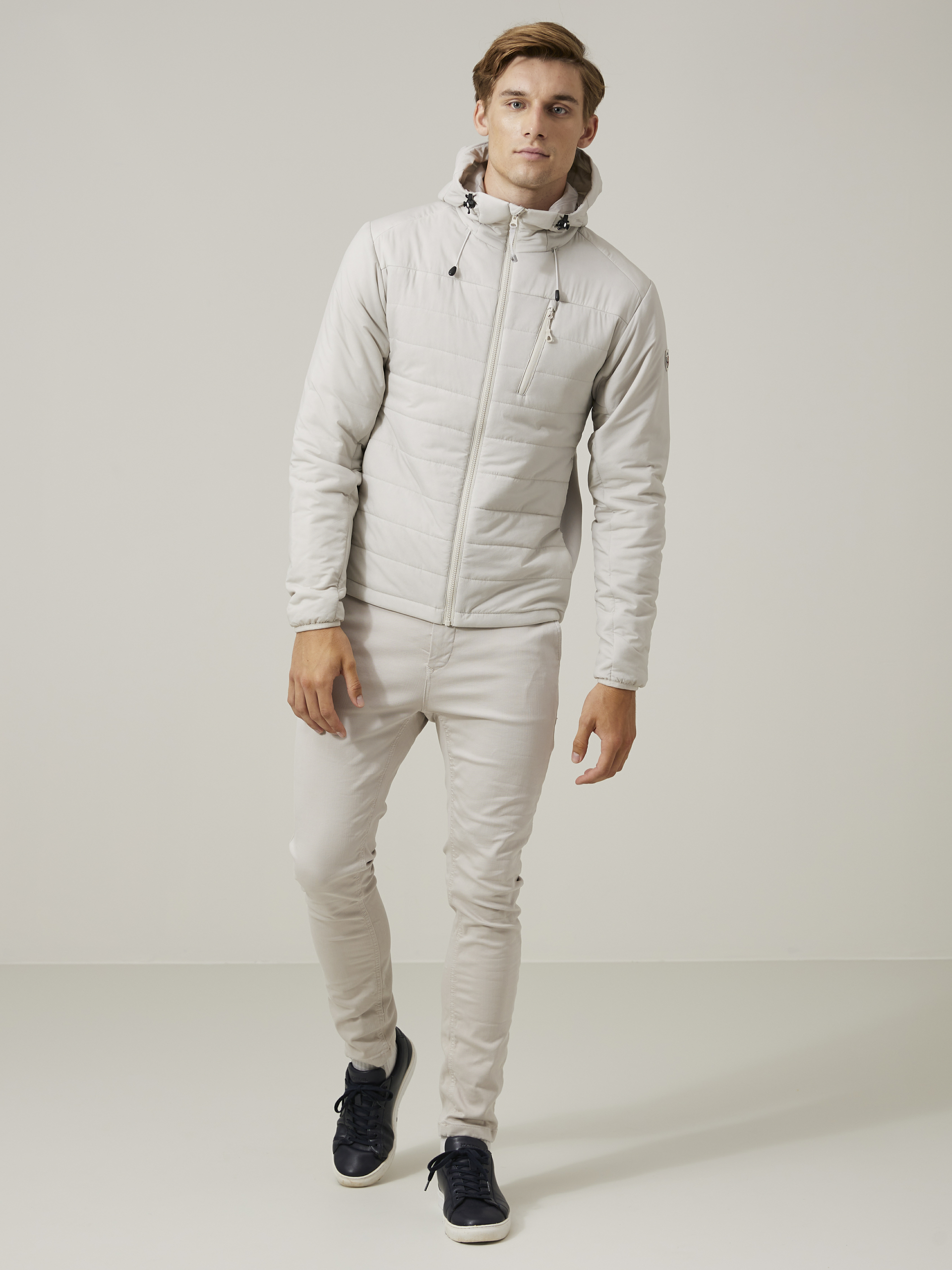Elo jakke 7505974_I3O-JEANPAUL-S24-Modell-Front_645_Elo jakke I3O_Elo jakke I3O 7505974.jpg_Front||Front