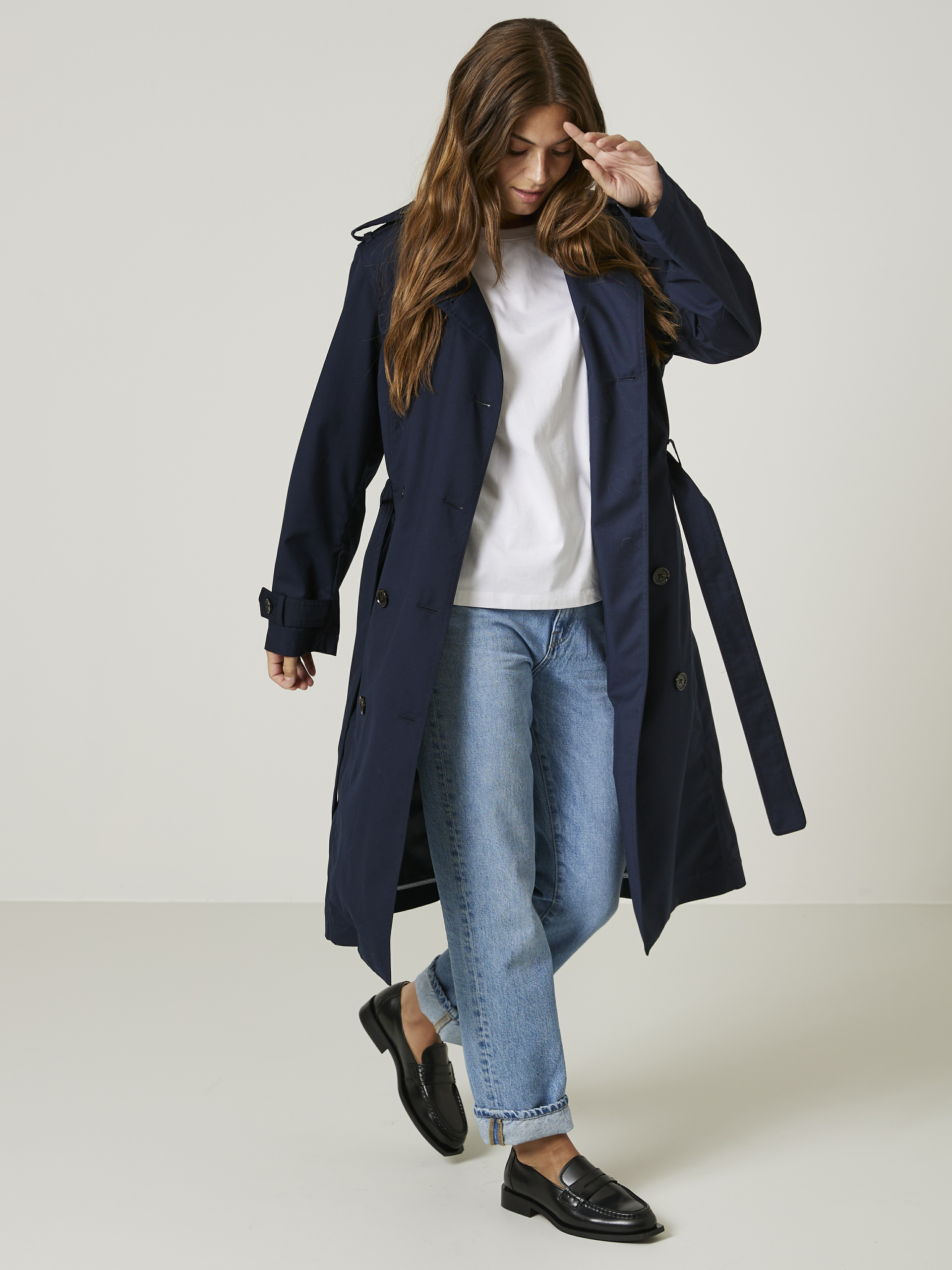 Grace trench 7506085_EM6-JEANPAUL-S24-Modell-Front_8073_Grace trench EM6_Grace trench EM6 7506085.jpg_Front||Front