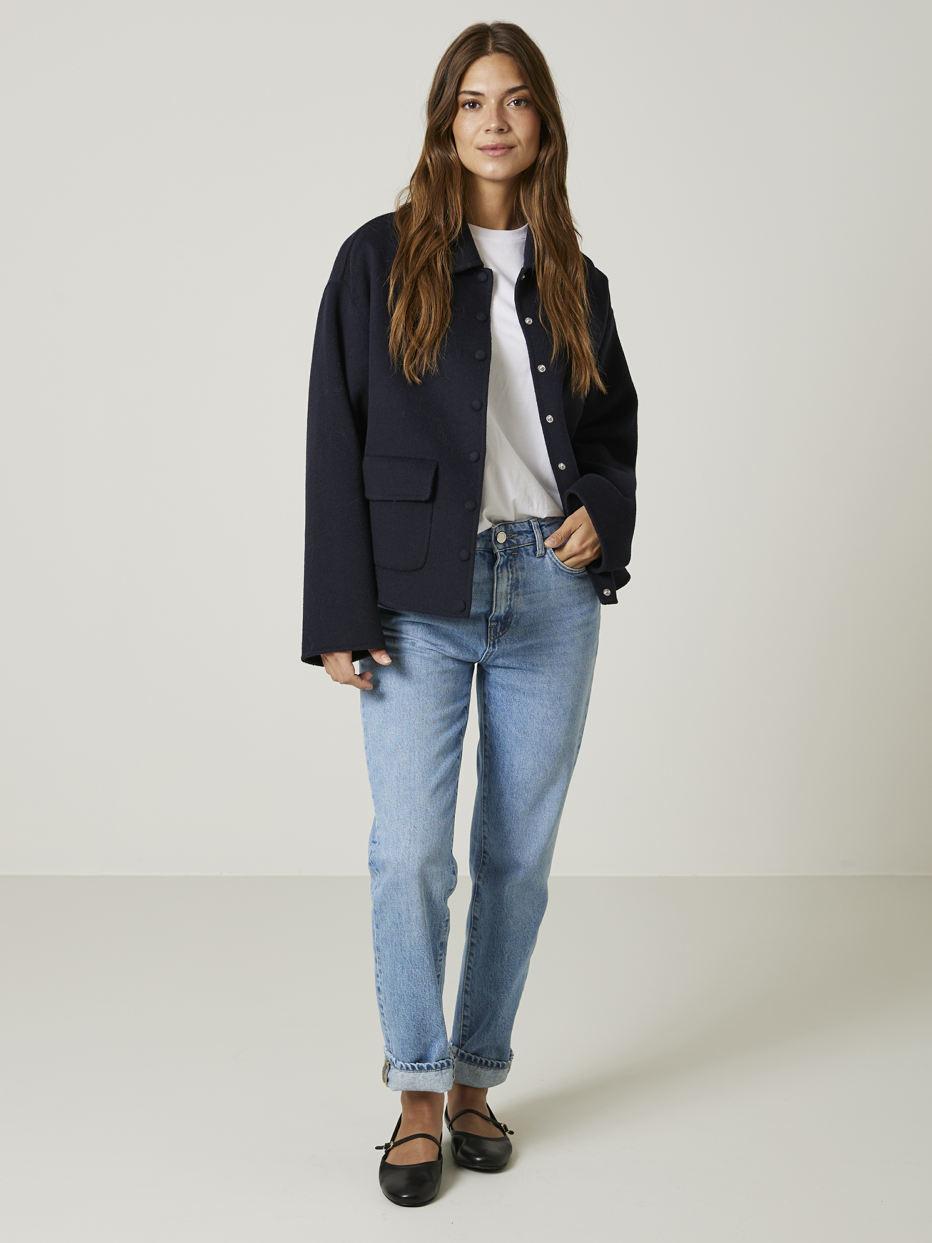 Edna jakke 7506098_EM6-JEANPAUL-S24-Modell-Front_5989_Edna jakke EM6_Edna jakke EM6 7506098.jpg_Front||Front