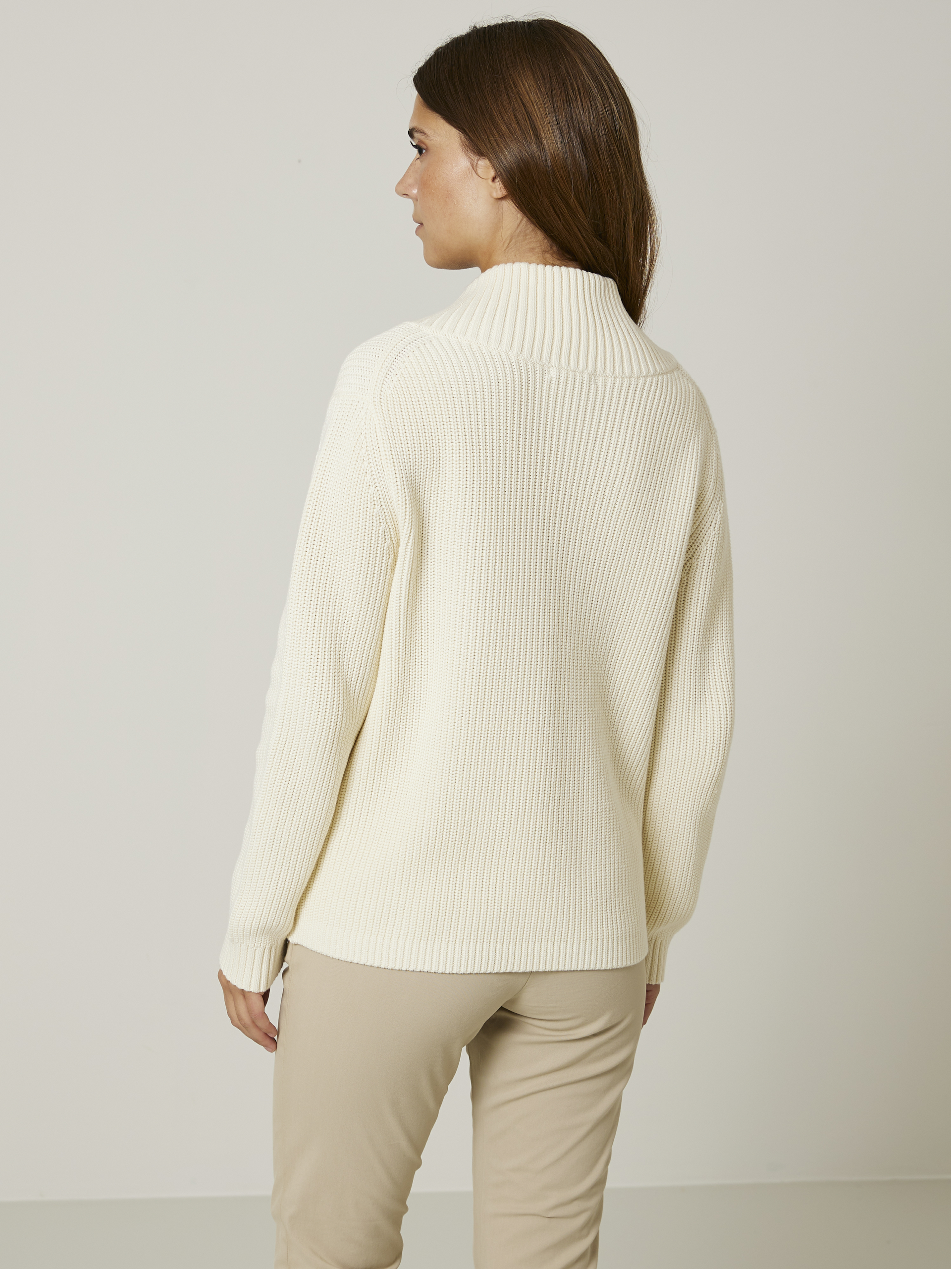 Olina genser 7506145_O63-JEANPAUL-S24-Modell-Front_8502_Olina genser O63_Olina genser O63 7506145.jpg_Front||Front