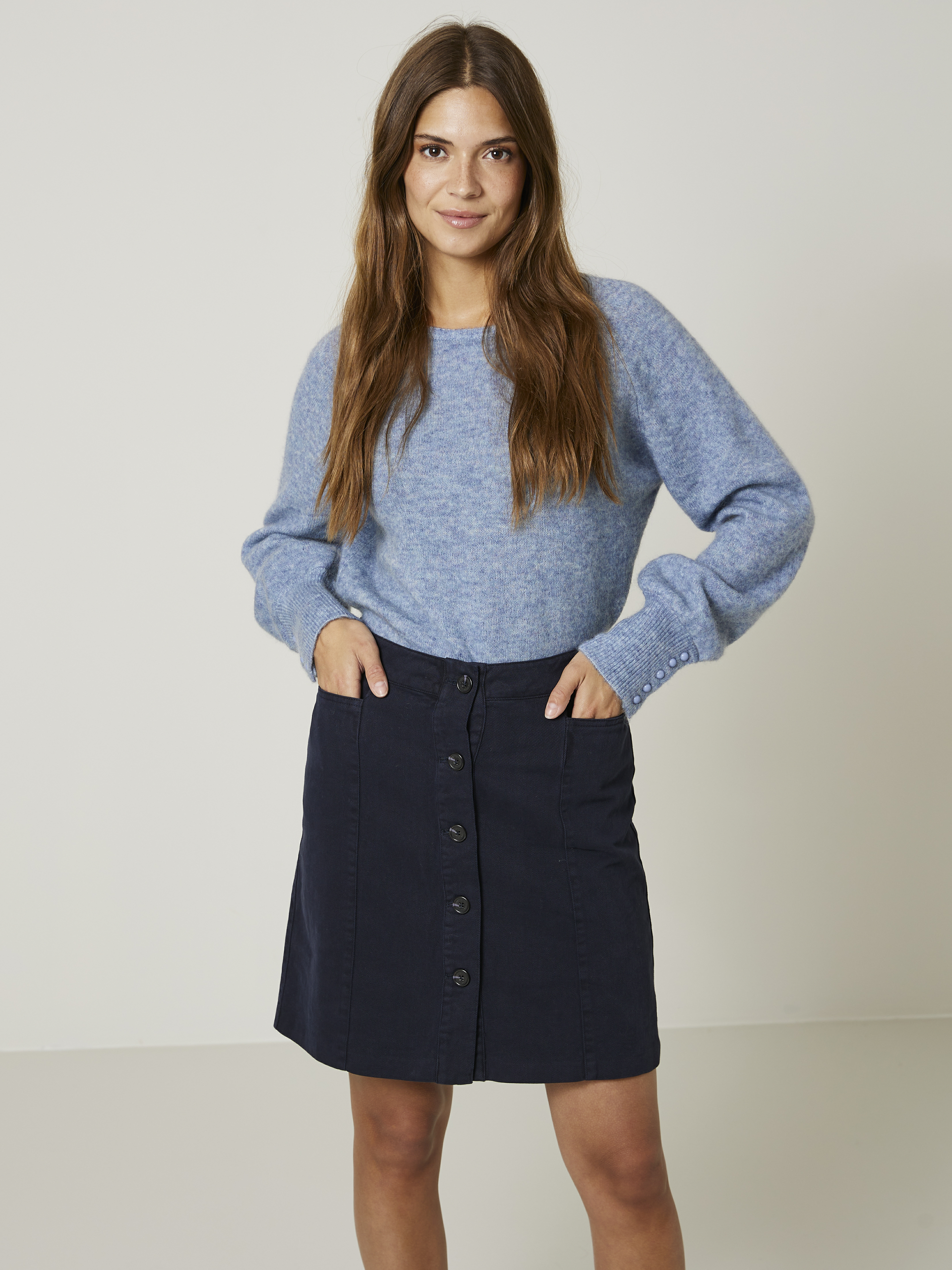 Minda skjørt 7506159_EM6-JEANPAUL-S24-Modell-Front_5850_Minda skjørt EM6_Minda skjørt EM6 7506159.jpg_Front||Front