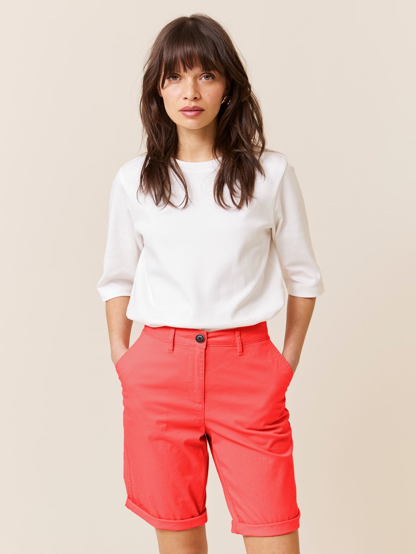 7511161 MTA 7506921_MNK_Jean Paul_Cerise Shorts_H24_rød2_Cerise shorts MTA 7511161.jpg_