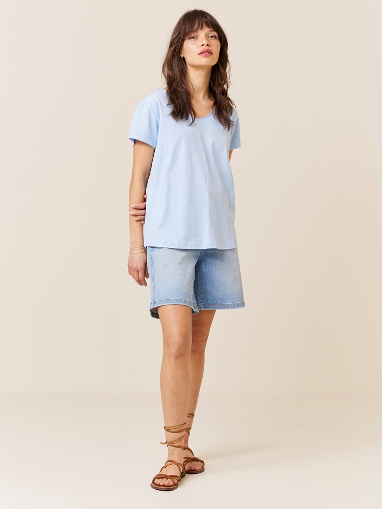 Agnais t-skjorte 7507122-JEANPAUL-Agmais t-shirt-H24-Modell-Front (5)_EN3_Agnais t-skjorte EN3_Agnais t-skjorte EN3 7511209.jpg_