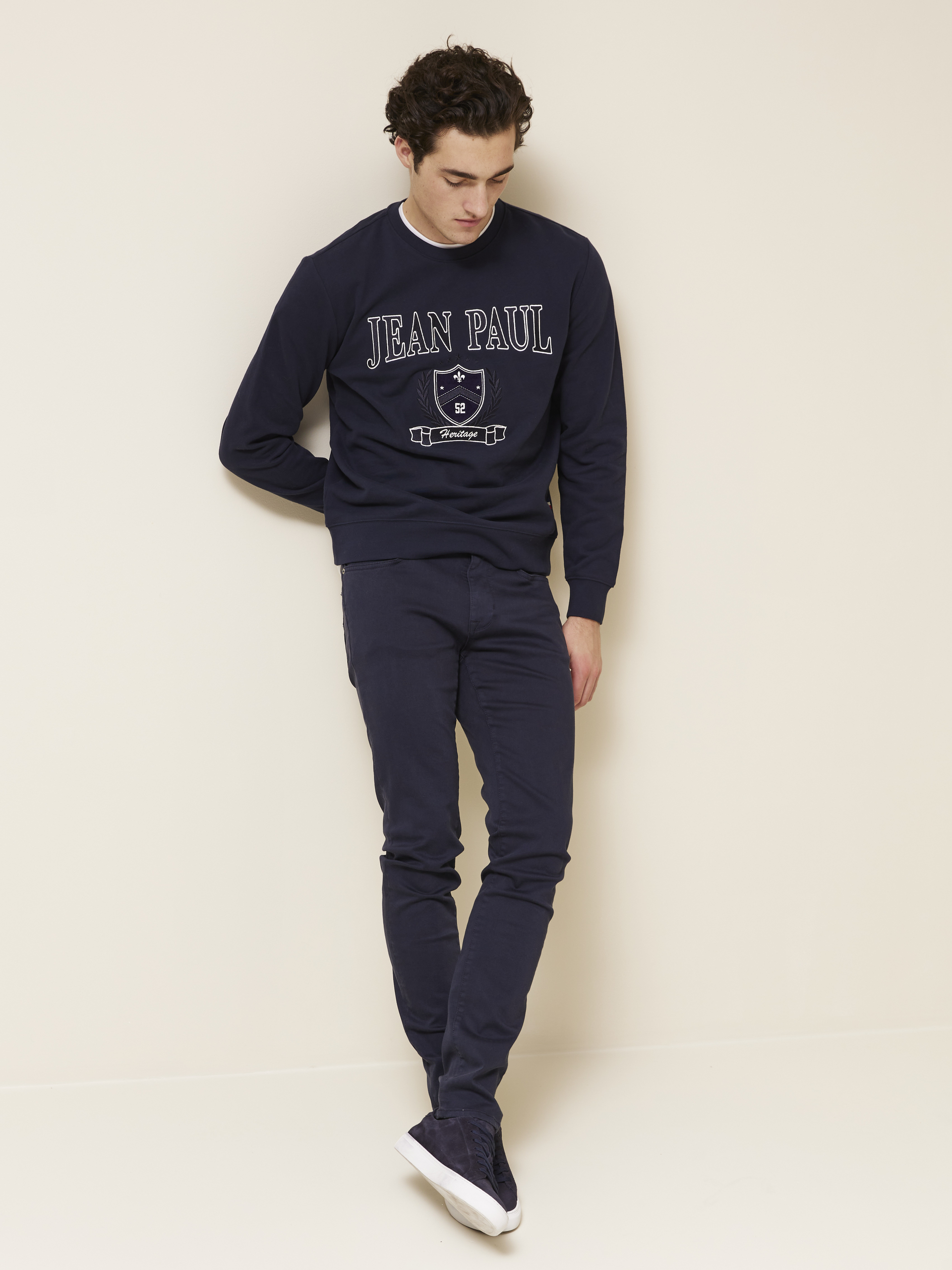 Henry collegegenser 7507979_EM6-JEANPAUL-A24-Front_2562_Henry collegegenser EM6_Henry collegegenser EM6 7507979.jpg_Front||Front