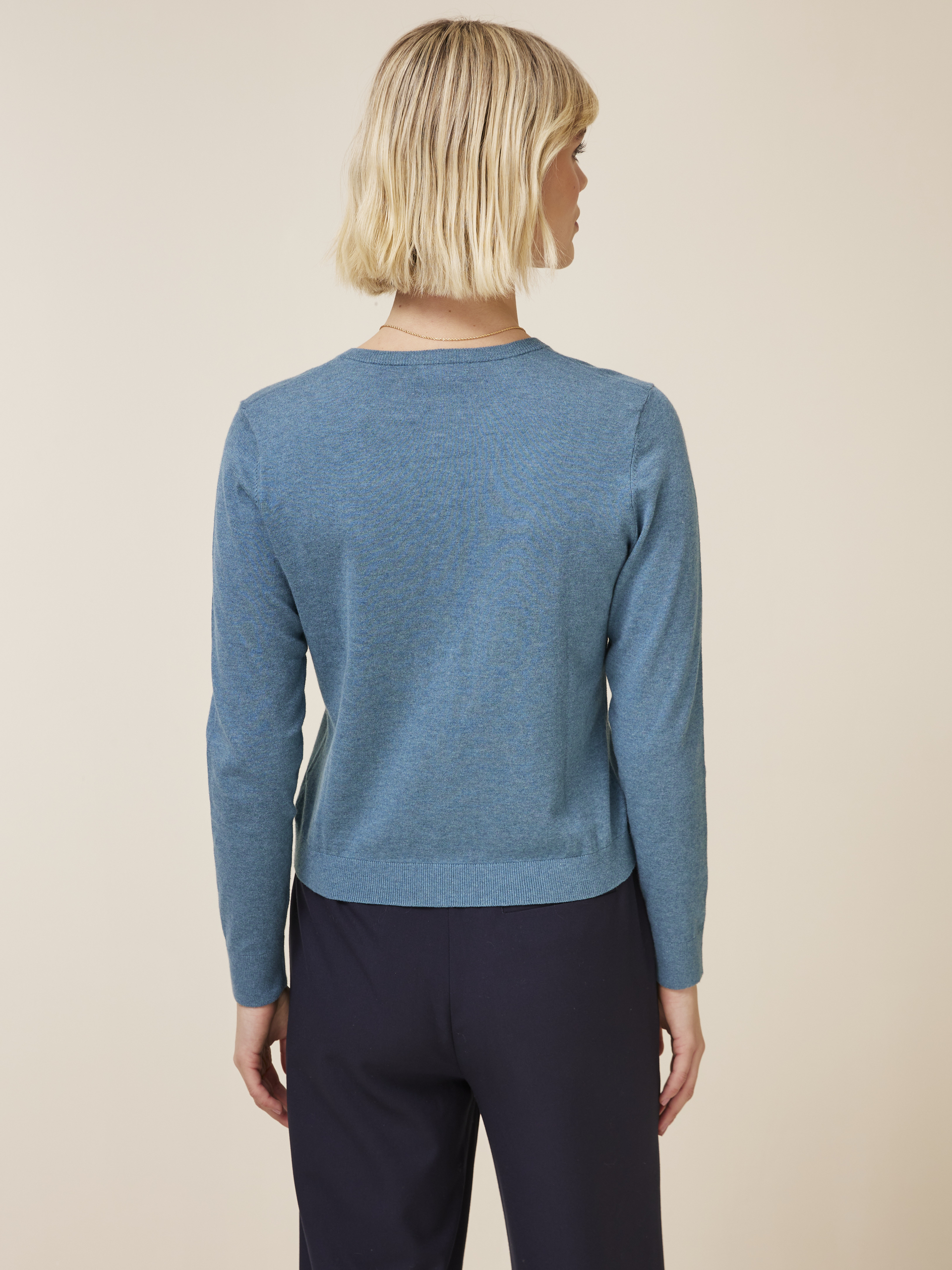 Agnes cardigan 7508092_EIB-JEANPAUL-A24-Front_6462_Agnes cardigan EIB_Agnes cardigan EIB 7508092.jpg_Front||Front