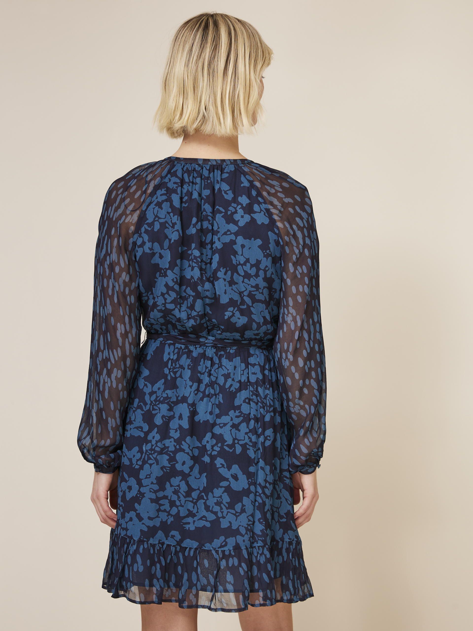 Viona kjole 7508413_EIB-JEANPAUL-A24-Front_9615_Viona kjole EIB_Viona kjole EIB 7508413.jpg_Front||Front