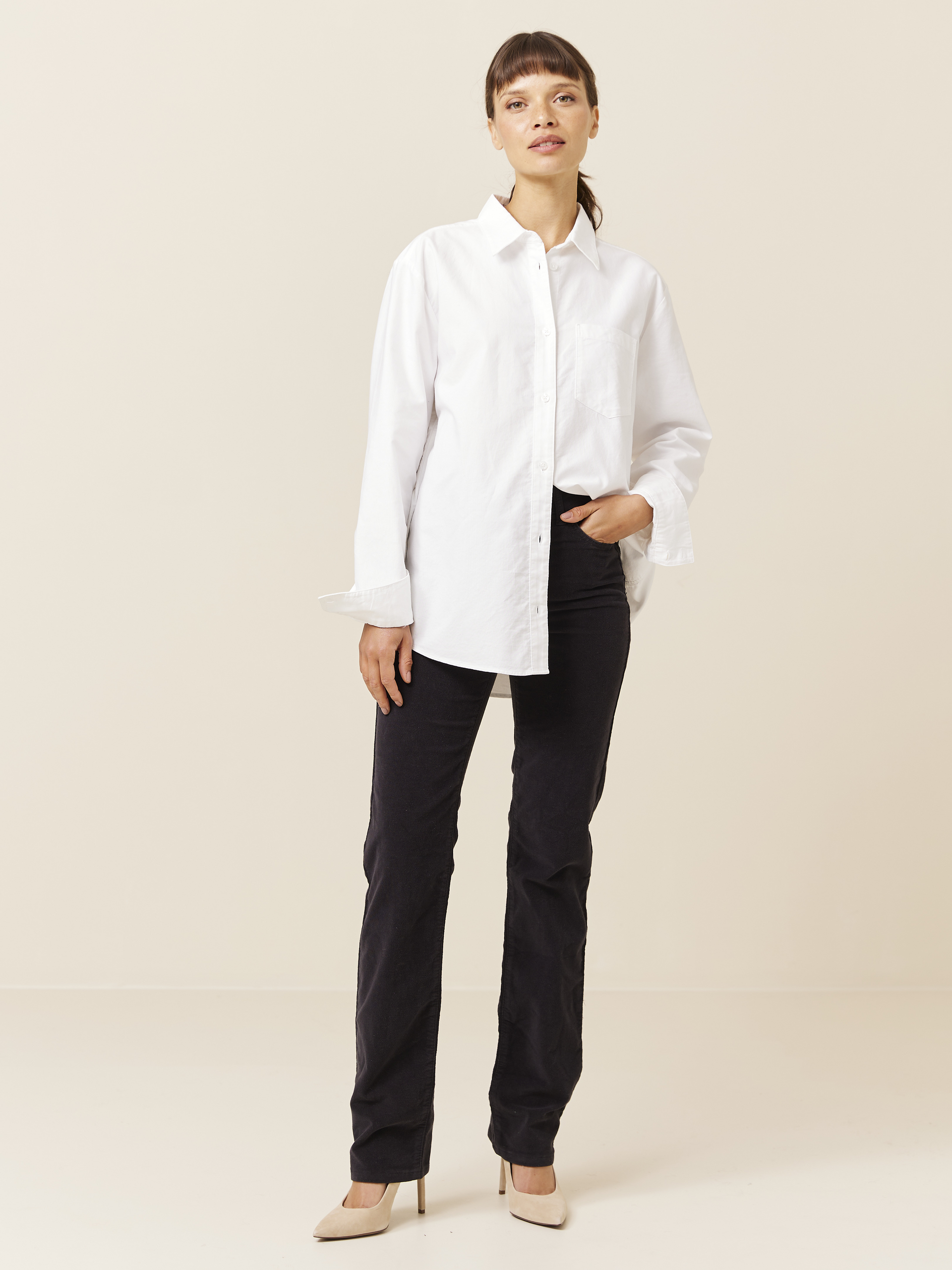 Ine straight velour pant 7508507_Jean Paul_Ine straight Velour_A24 (10)_Ine straight velour pant C18_Ine straight velour pant C18 7508507.jpg_