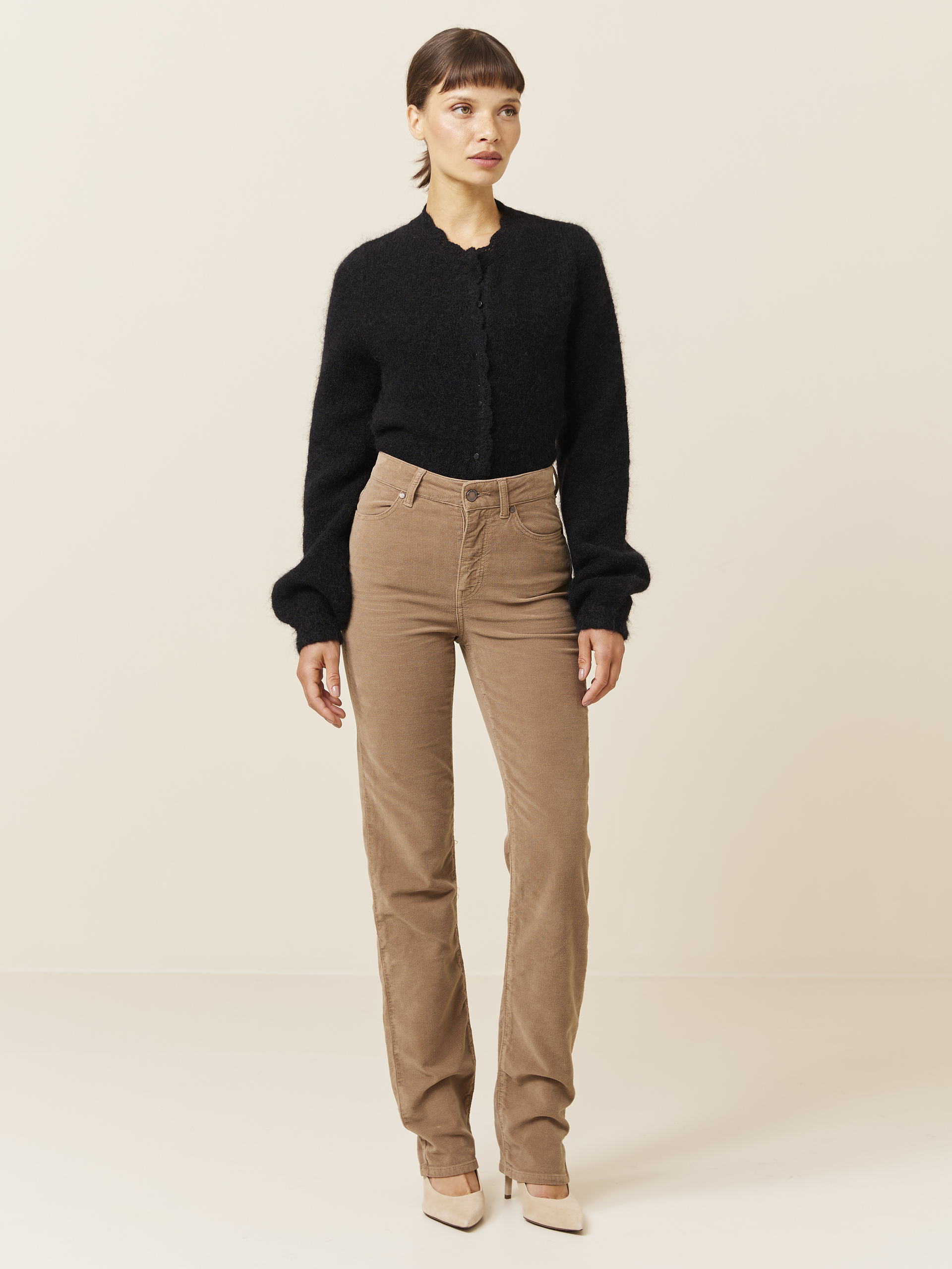 Ine straight velour pant 7508507_Jean Paul_Ine straight Velour_A24 (5)_Ine straight velour pant APR_Ine straight velour pant APR 7508507.jpg_