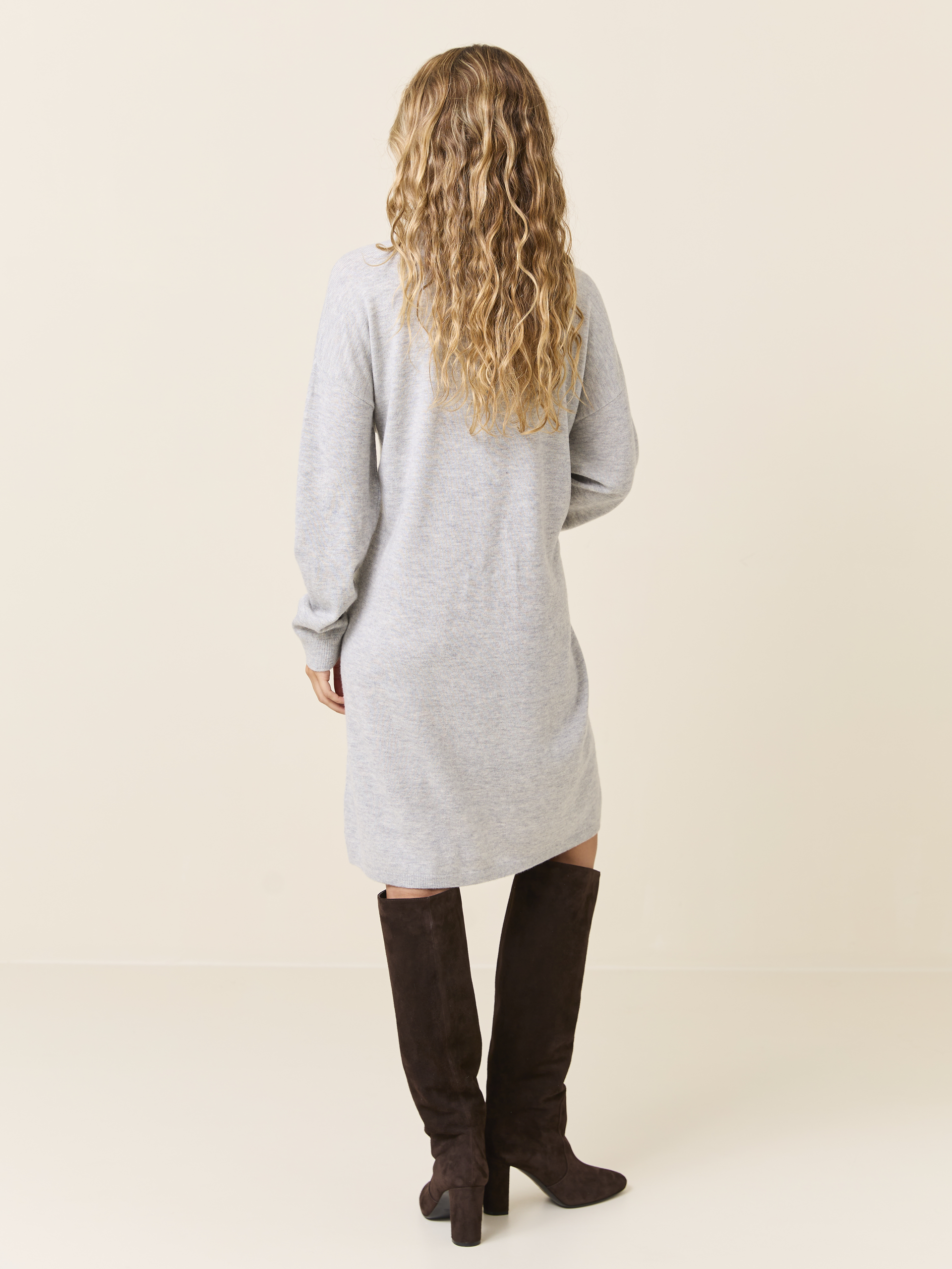 Camille kjole 7509192_IEB-JEANPAUL-W24-Modell-Front_1892_Camille kjole IEB_Camille kjole IEB 7509192.jpg_Front||Front