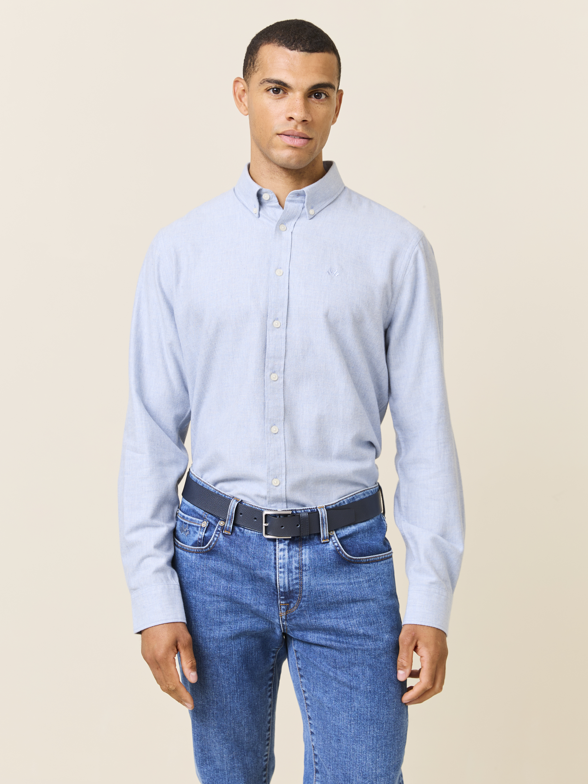 Lionel skjorte - Regular fit 7509376_EAV-JEANPAUL-W24-Modell-Front_2499_Lionel skjorte - Regular fit EAV_Lionel skjorte - Regular fit EAV 7509376.jpg_Front||Front