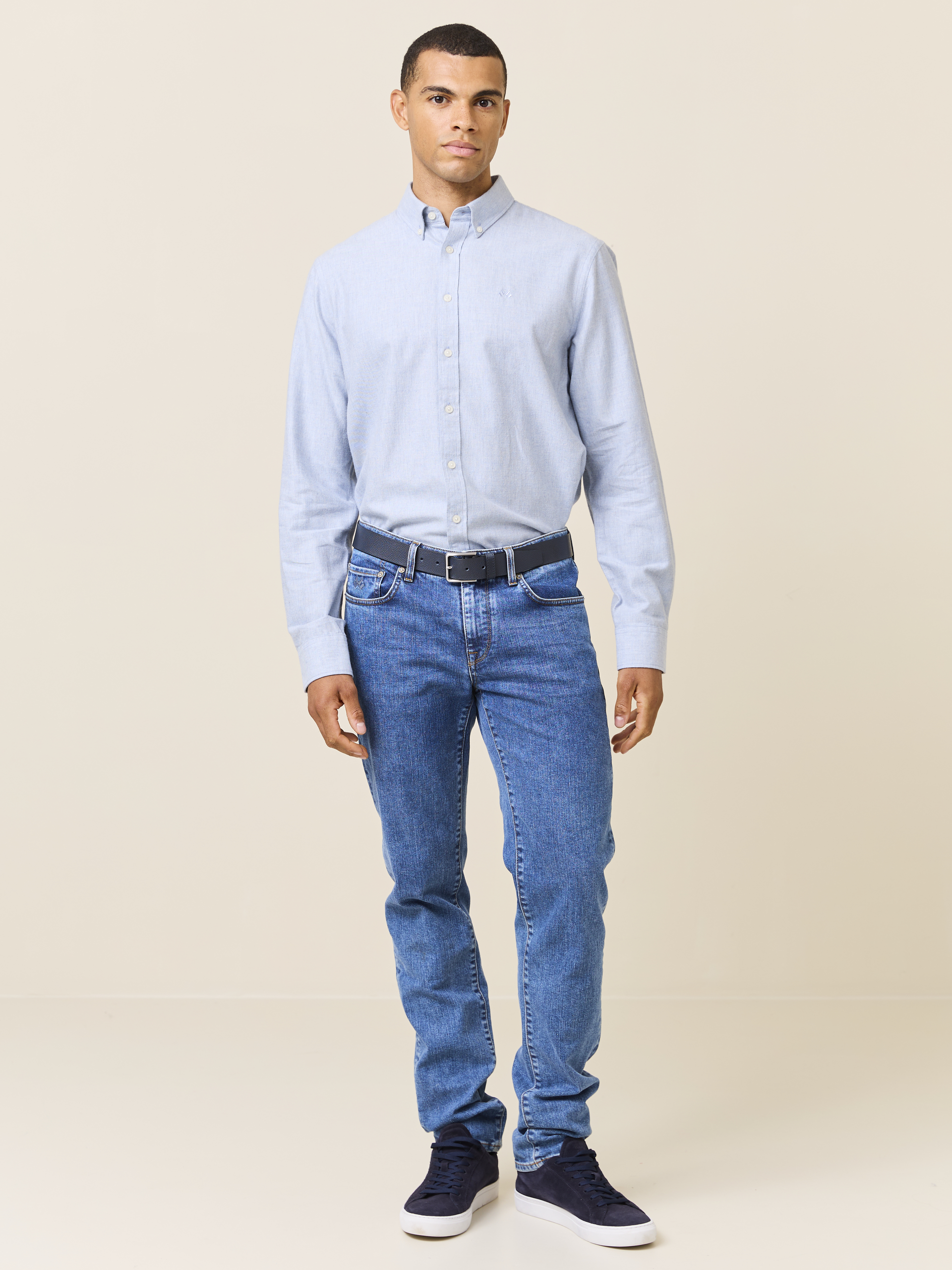 Lionel skjorte - Regular fit 7509376_EAV-JEANPAUL-W24-Modell-Front_6703_Lionel skjorte - Regular fit EAV_Lionel skjorte - Regular fit EAV 7509376.jpg_Front||Front