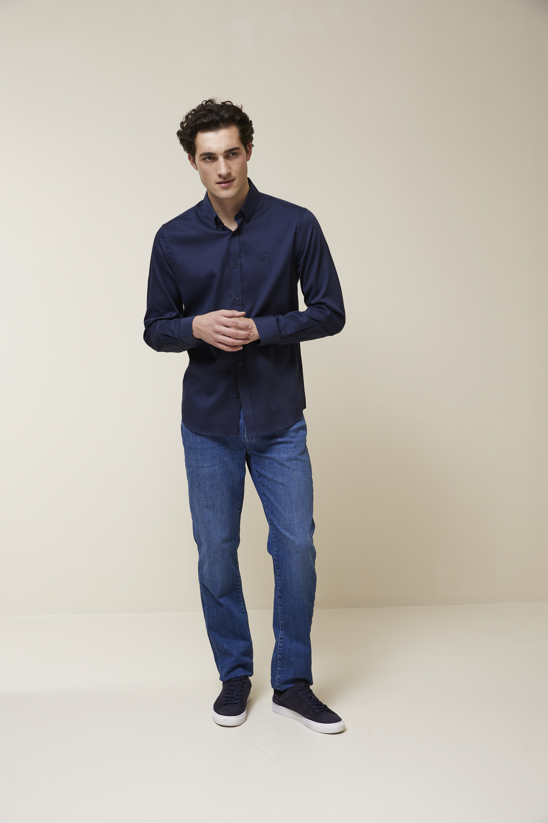 Peretti skjorte - Regular fit 7509503_EM6-JEANPAUL-A24-Front_1013_Peretti skjorte - Regular fit EM6_Peretti skjorte - Regular fit EM6 7509503.jpg_Front||Front
