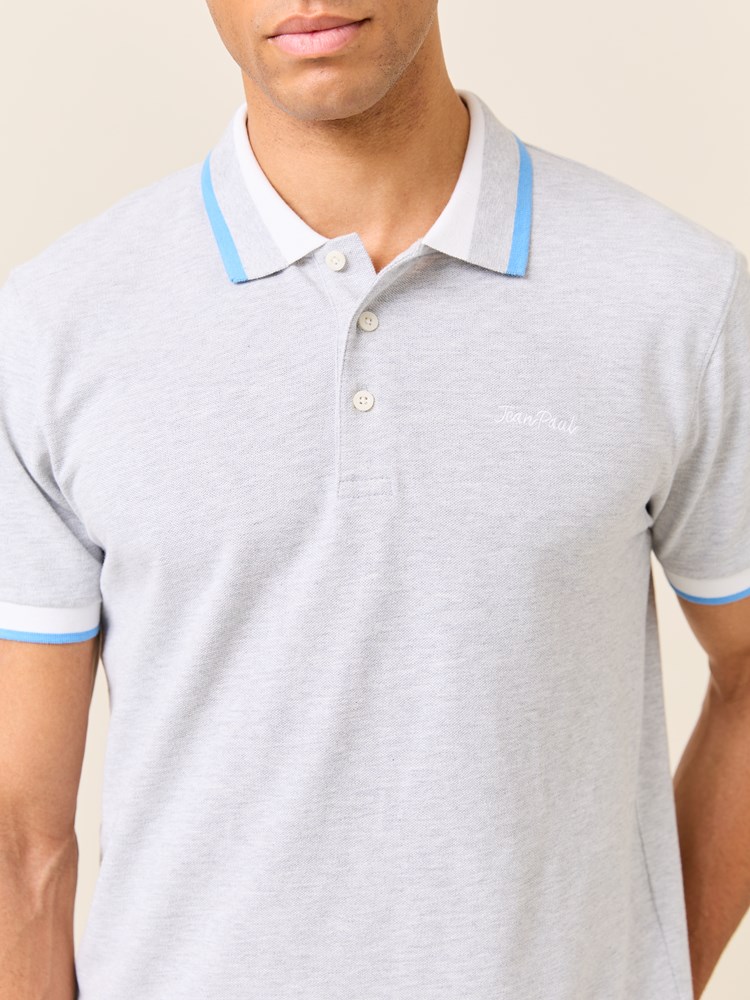 Cassius pique 7510202_IFO-JEANPAUL-S25-Modell-Front_9608_Cassius pique IFO_Cassius pique IFO 7510202.jpg_Front||Front