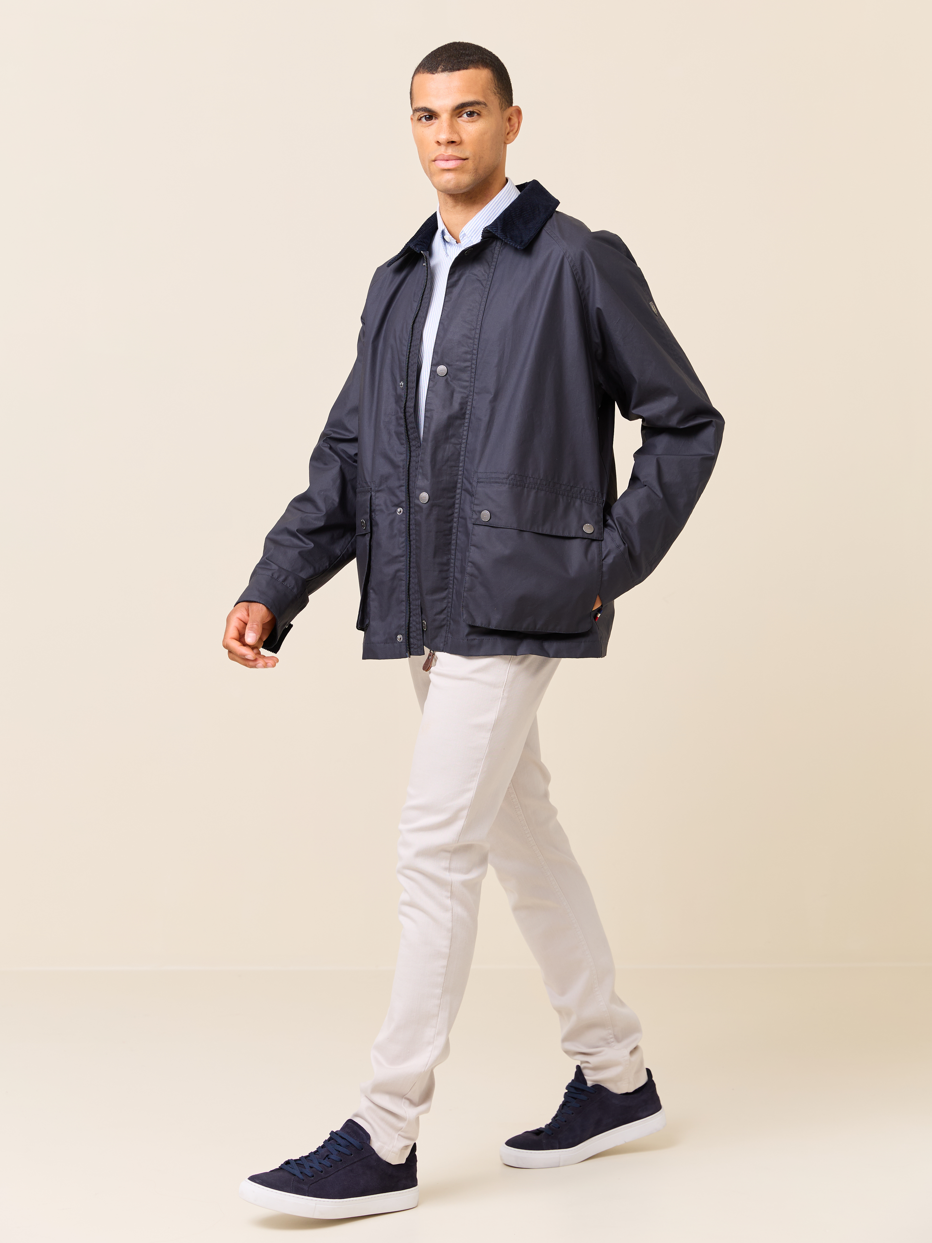 Robert jakke 7510243_EM6_Jean Paul_Robert Jakke_S25 (3)_Robert jakke EM6 7510243.jpg_