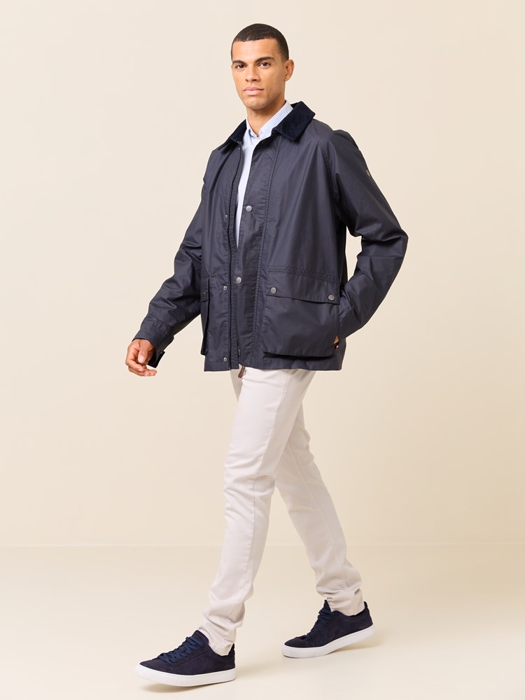 Robert jakke 7510243_EM6_Jean Paul_Robert Jakke_S25 (3)_Robert jakke EM6 7510243.jpg_