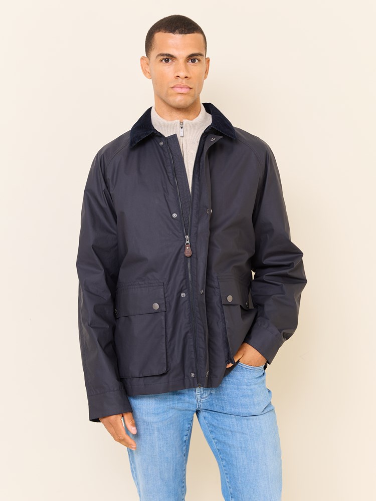 Robert jakke 7510243_EM6_Jean Paul_Robert Jakke_S25 (5)_Robert jakke EM6 7510243.jpg_