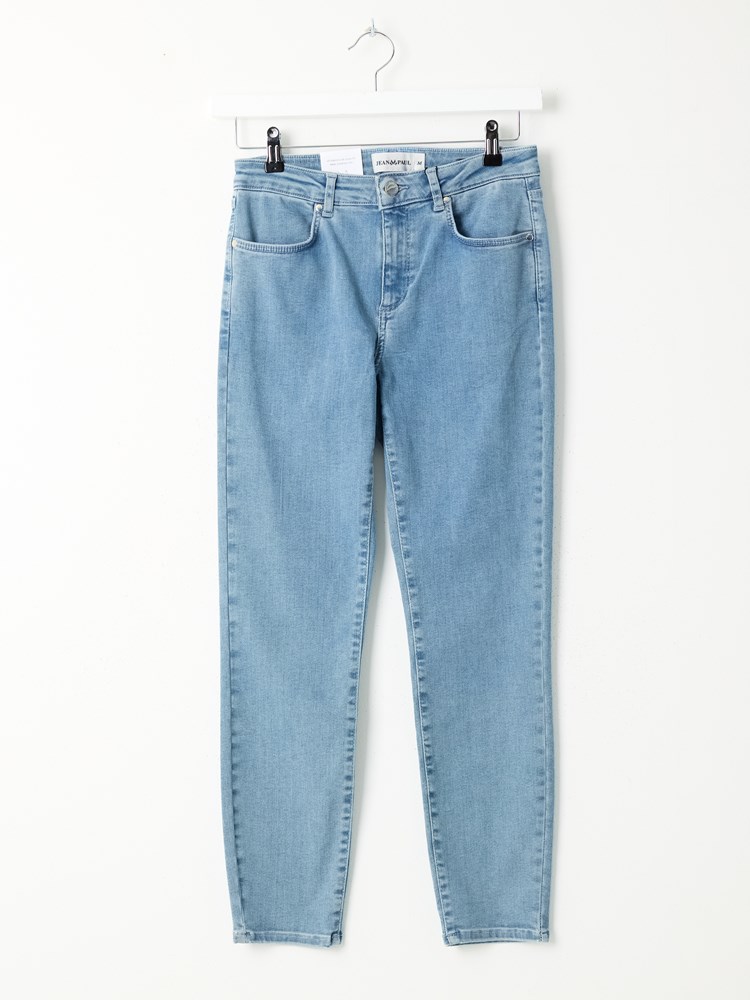 Sabine cropped jeans 7510419_DAE-JEANPAUL-S25-Front_7283_Sabine cropped jeans DAE.jpg_