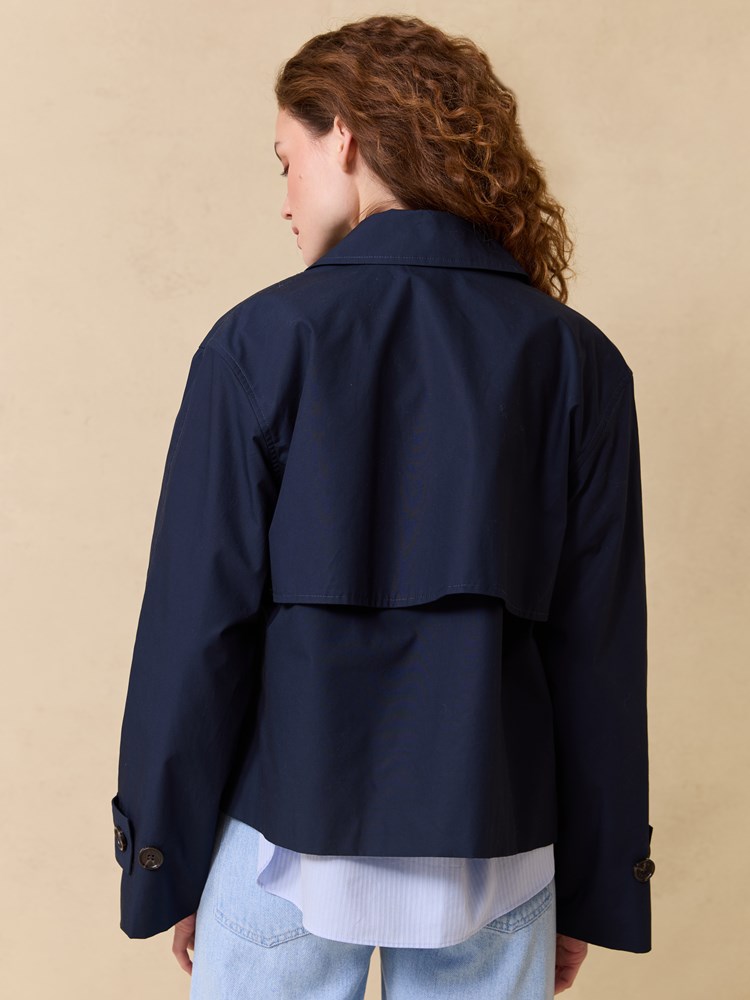 Anniken kort trench 7510450_EM6_Jean Paul_Anniken  Trench_S25 (1)_Anniken kort trench EM6_Anniken kort trench EM6 7510450.jpg_